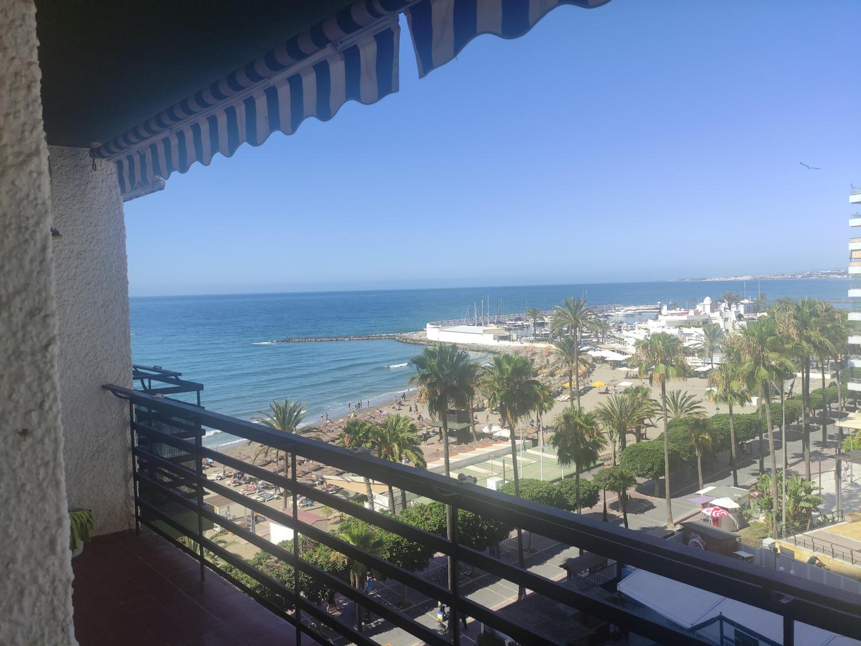 Apartment in Marbella First Line Beach Apto 5-3 view 4