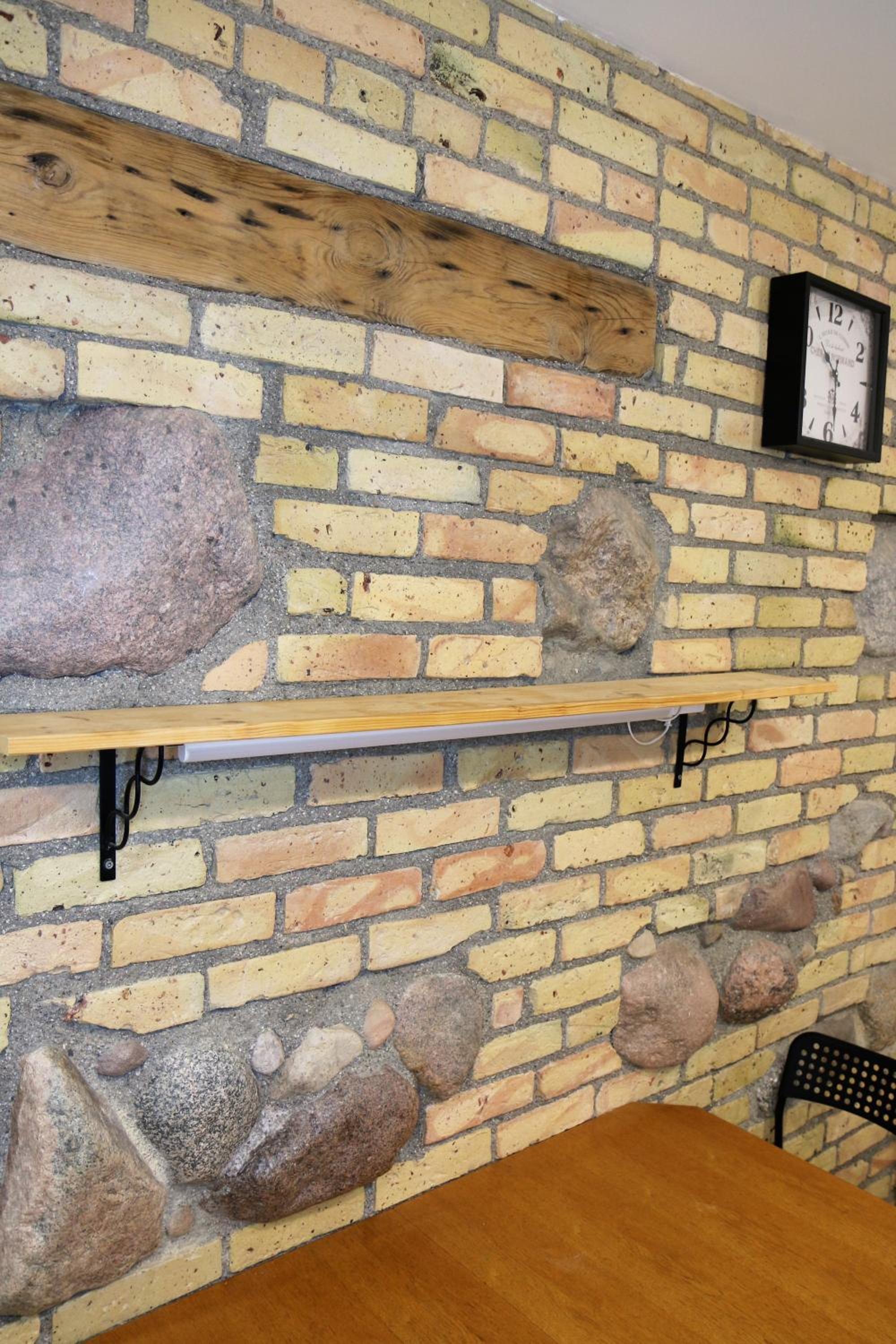 Photo 12