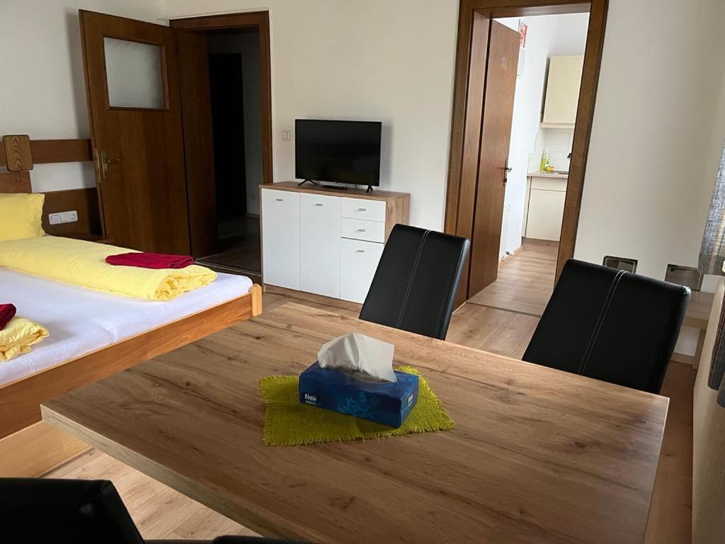 Pension Steiner, 6143 Matrei am Brenner!!Check-in between 15 - 21 o'clock!! No breakfast