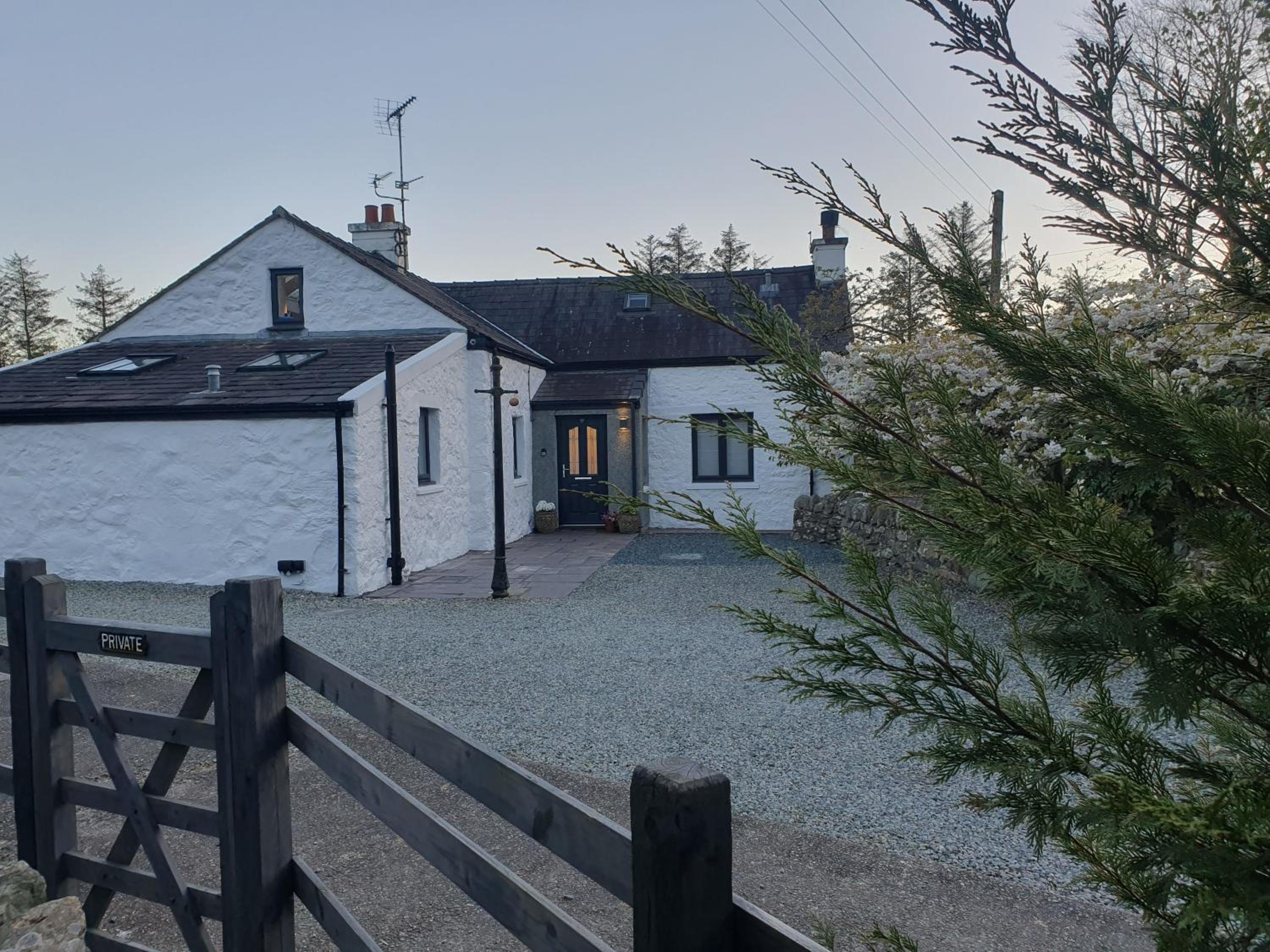 Gwyndy Cottages