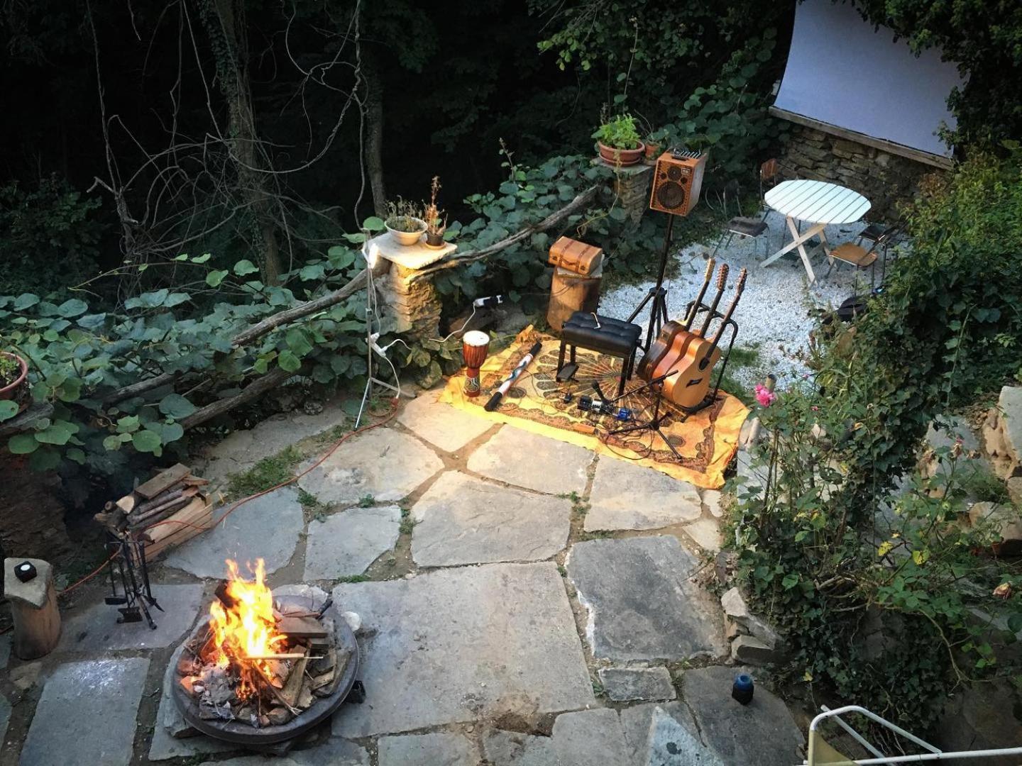 Photo 25
