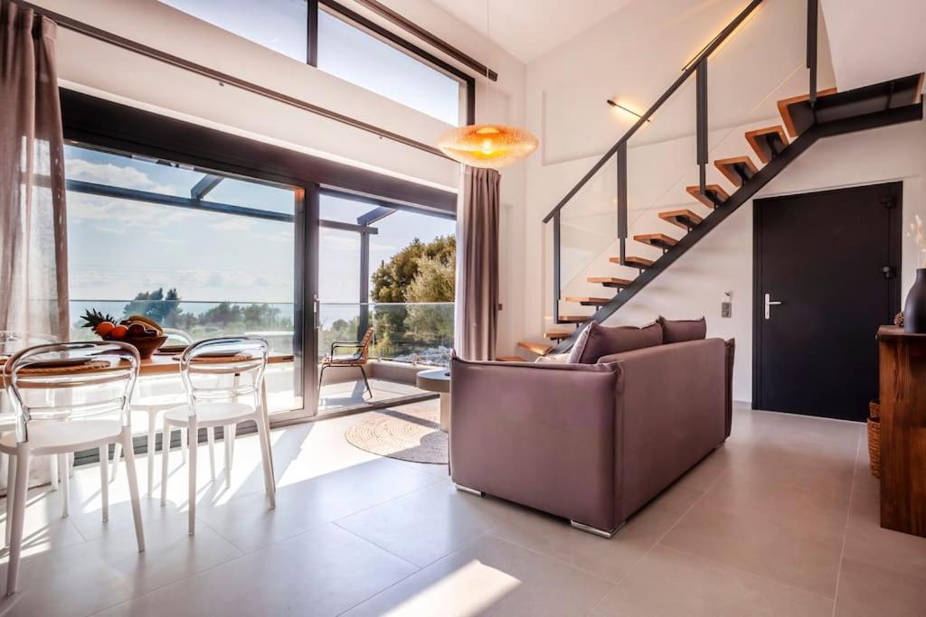 Thalos Luxury Living II view 5