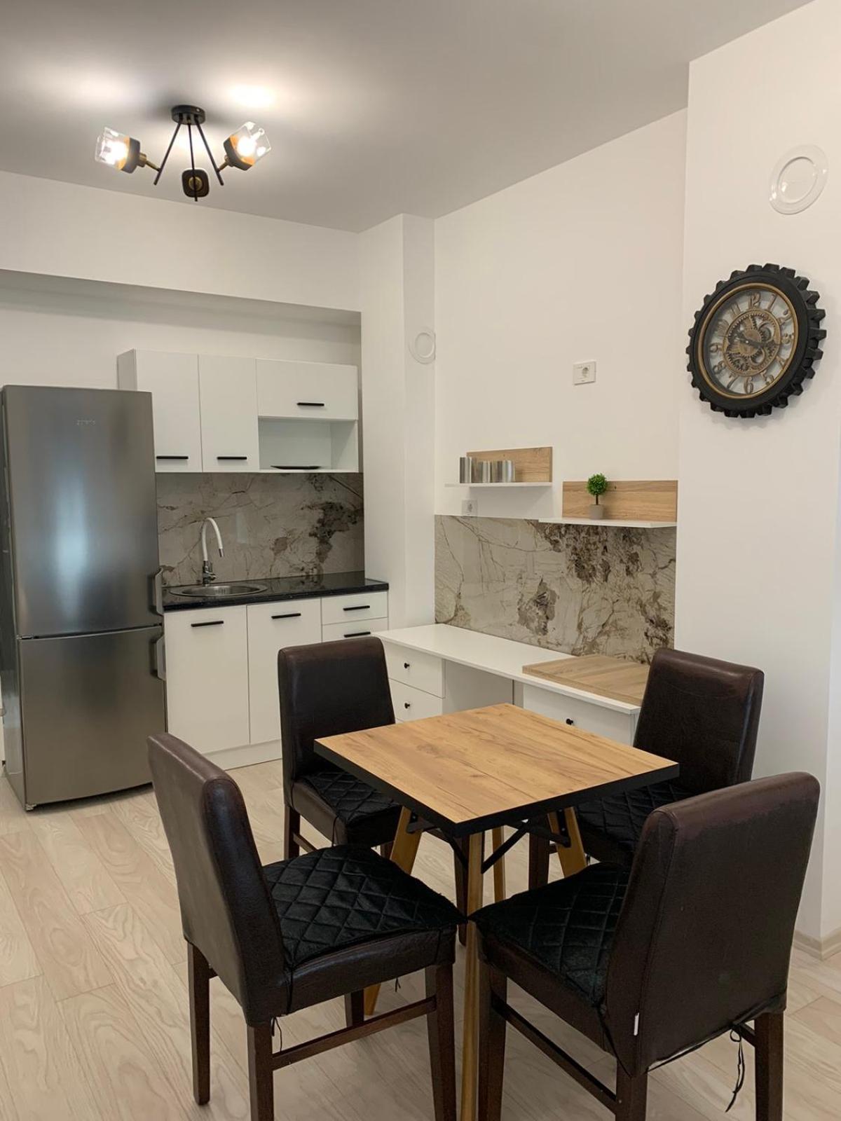 E&M Apartman view 5