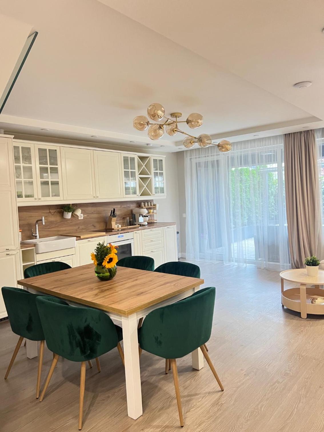 Amaya Apartment