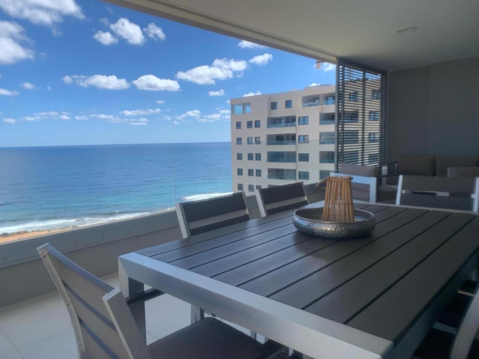 alojamiento con vistas al mar