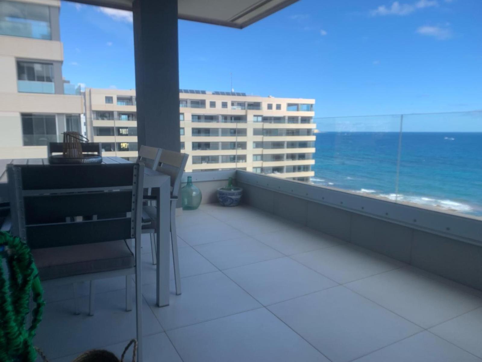 alojamiento con vistas al mar