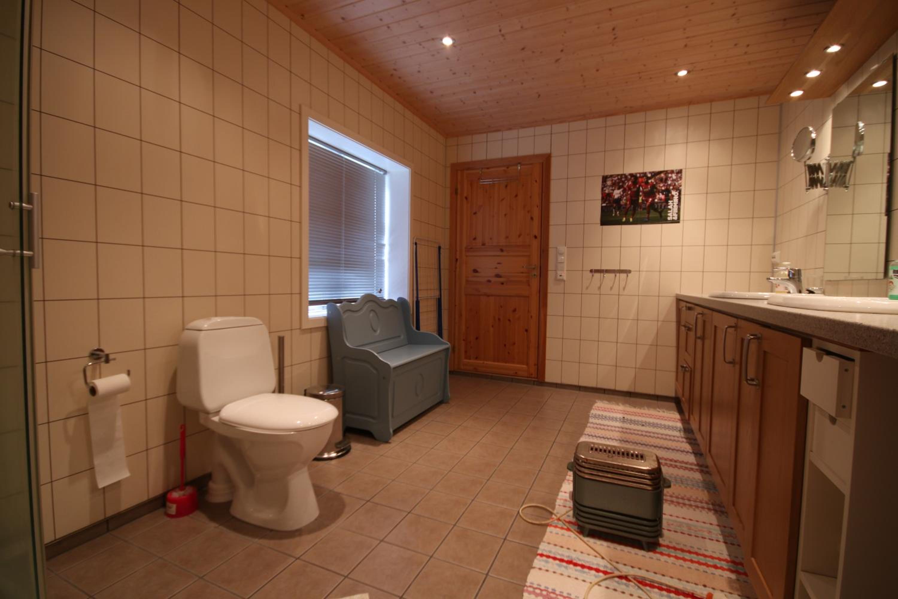 Photo 9