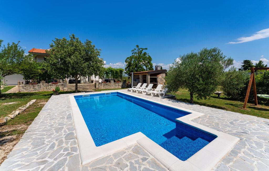Villa Mandorla with private pool
