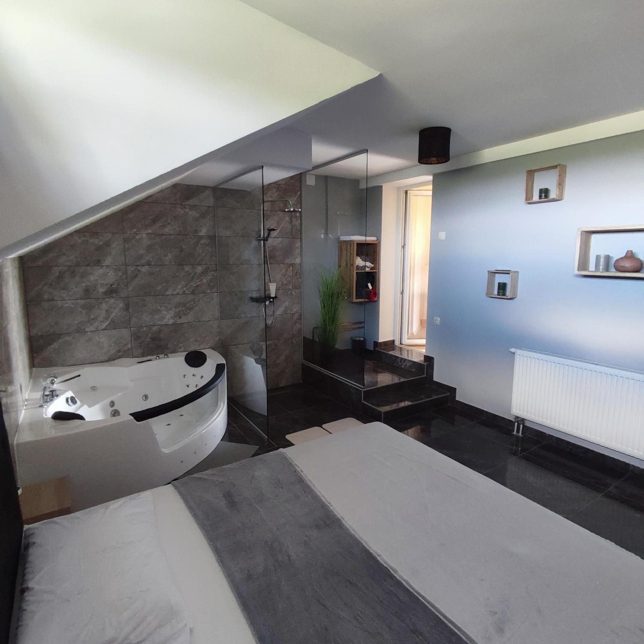 Guesthouse and Wellness VINEA