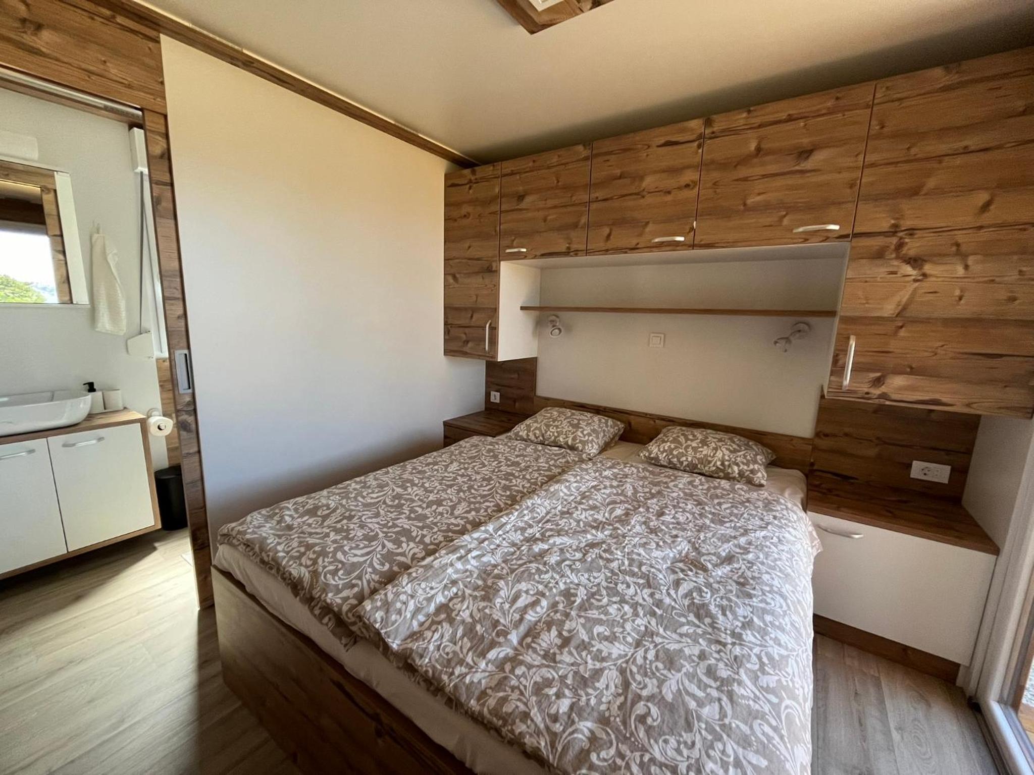 MIMOSA Luxury Mobile Homes view 2
