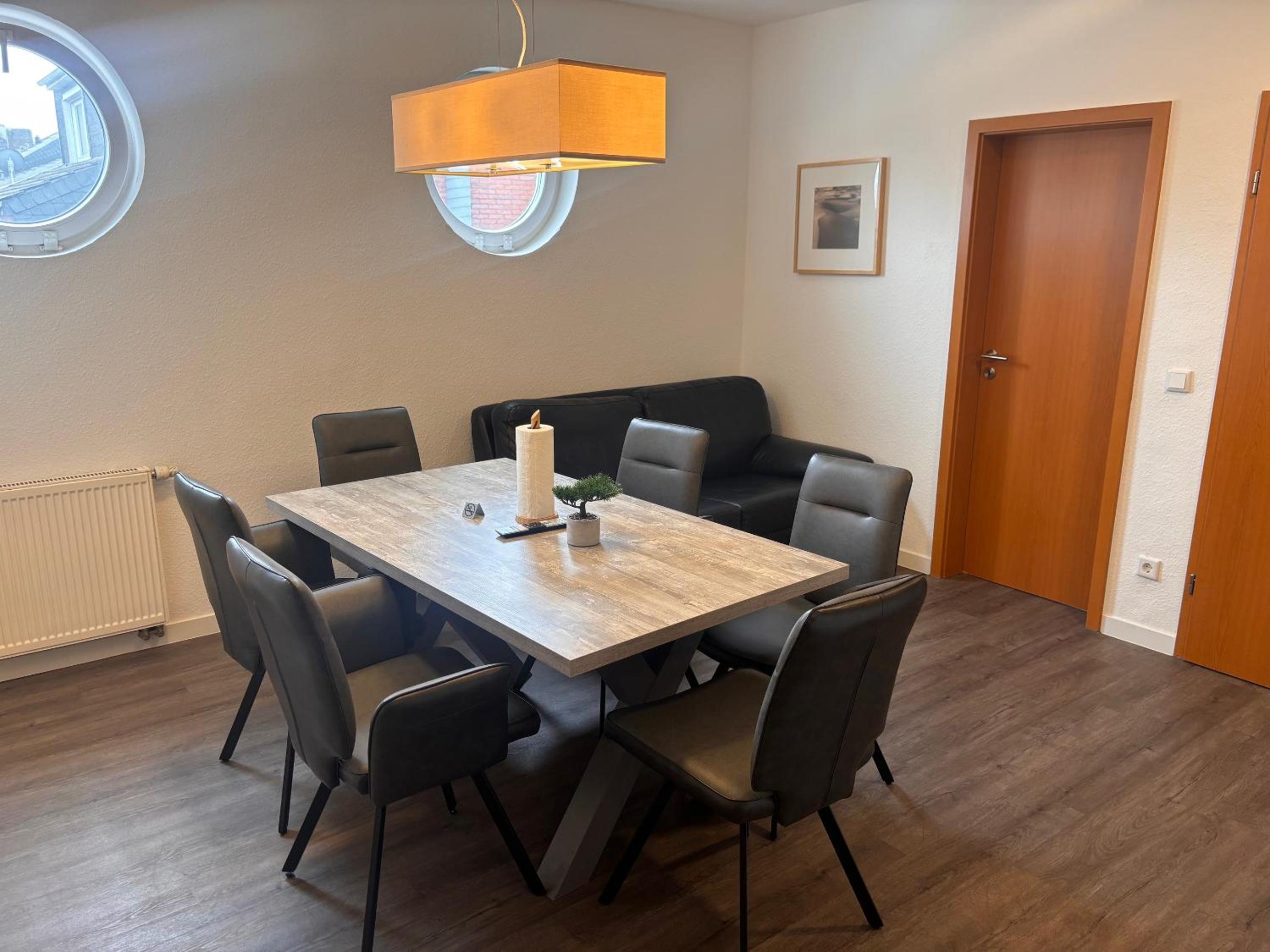 Robers Monteurwohnungen en Epe