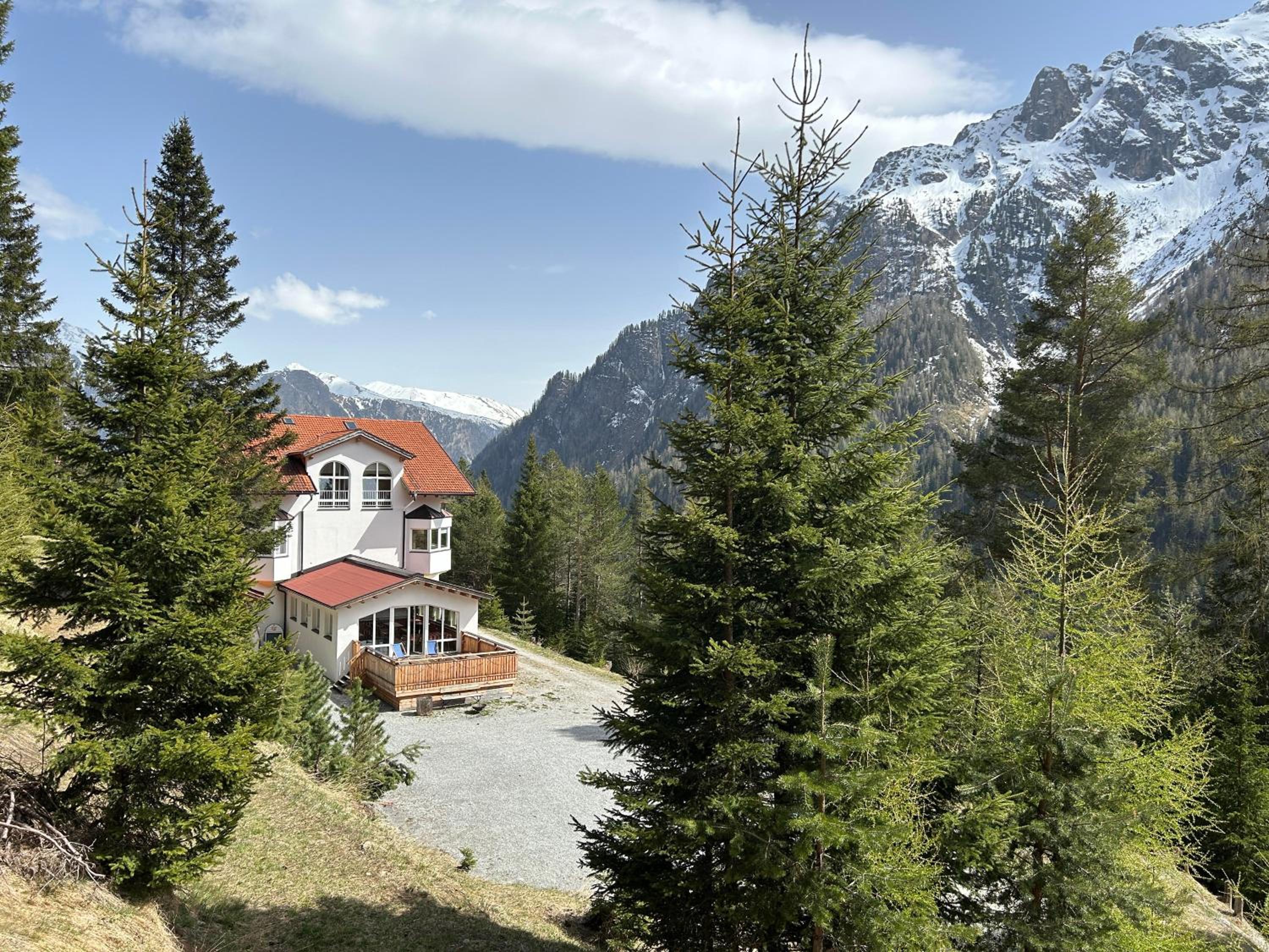 Haus Julia Spiss Samnaun view 3