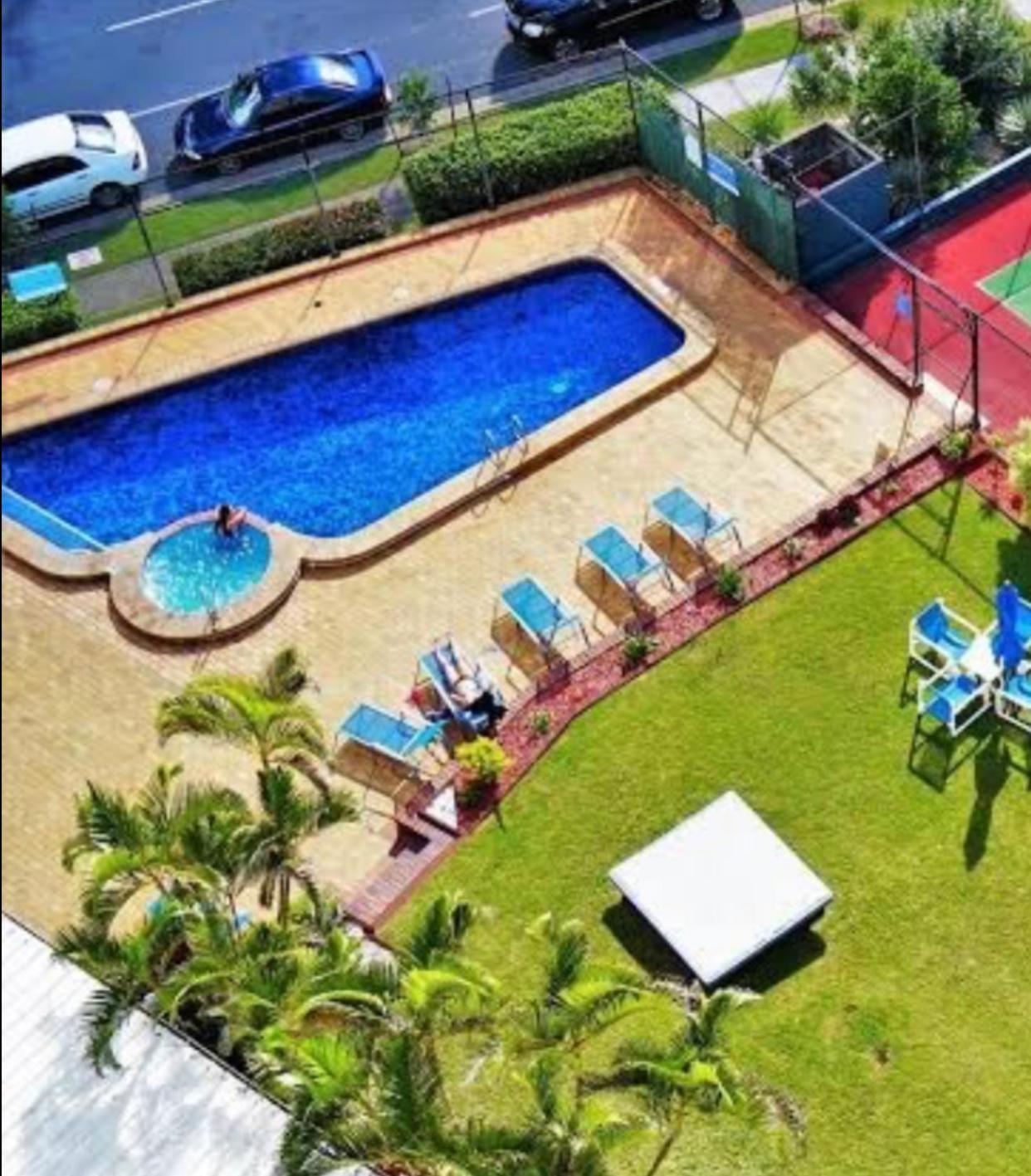 Equinox - your beach front retreat!