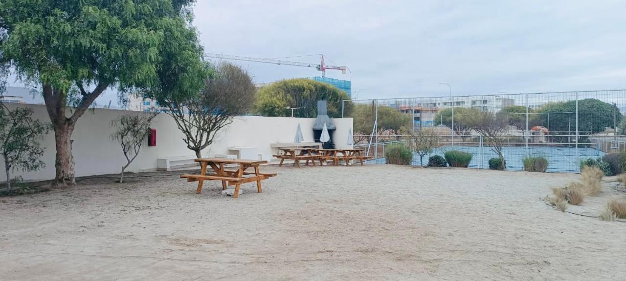 Arena y Mar