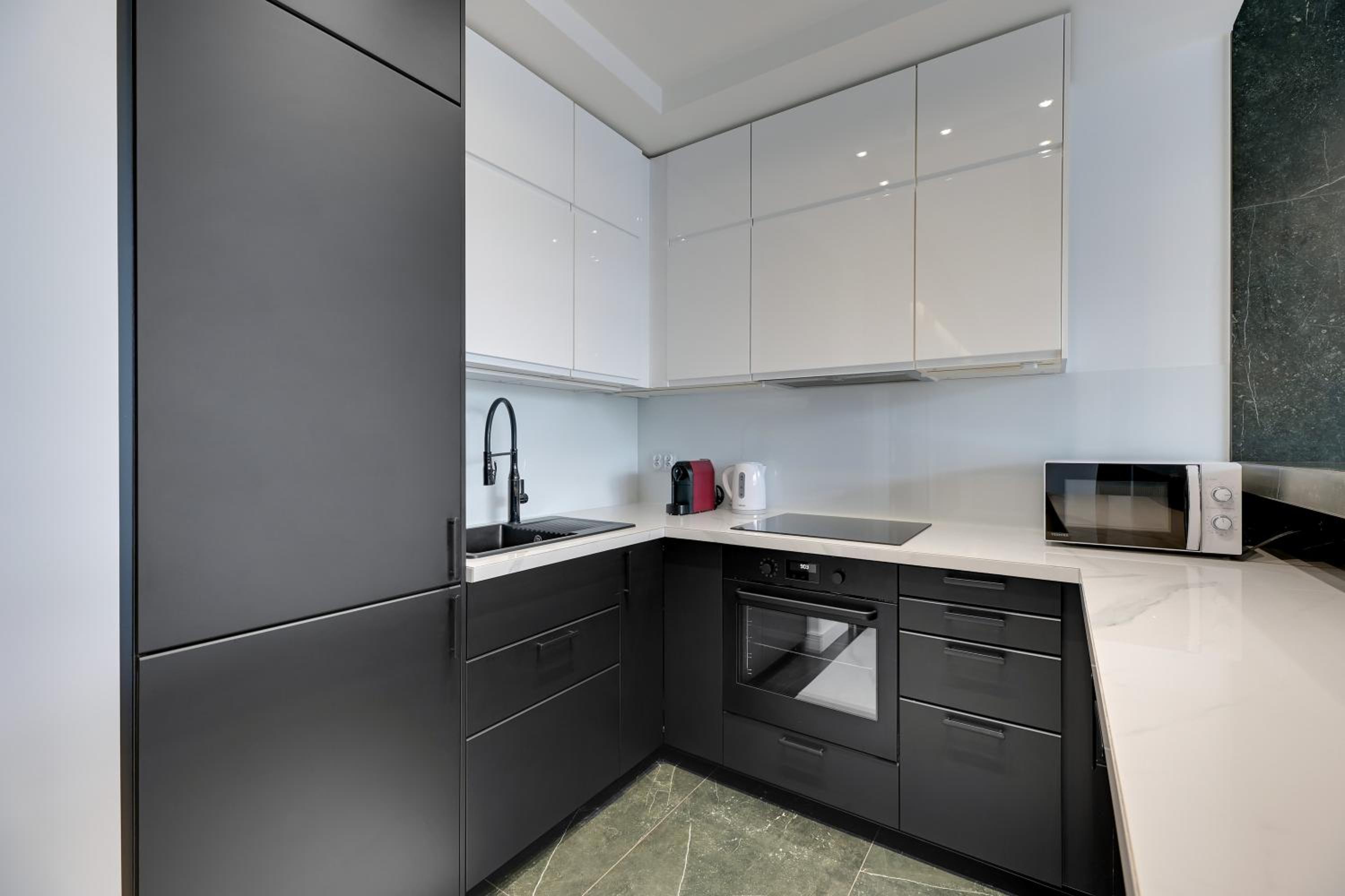 Plac Unii Gdynia Central by Lion Apartments