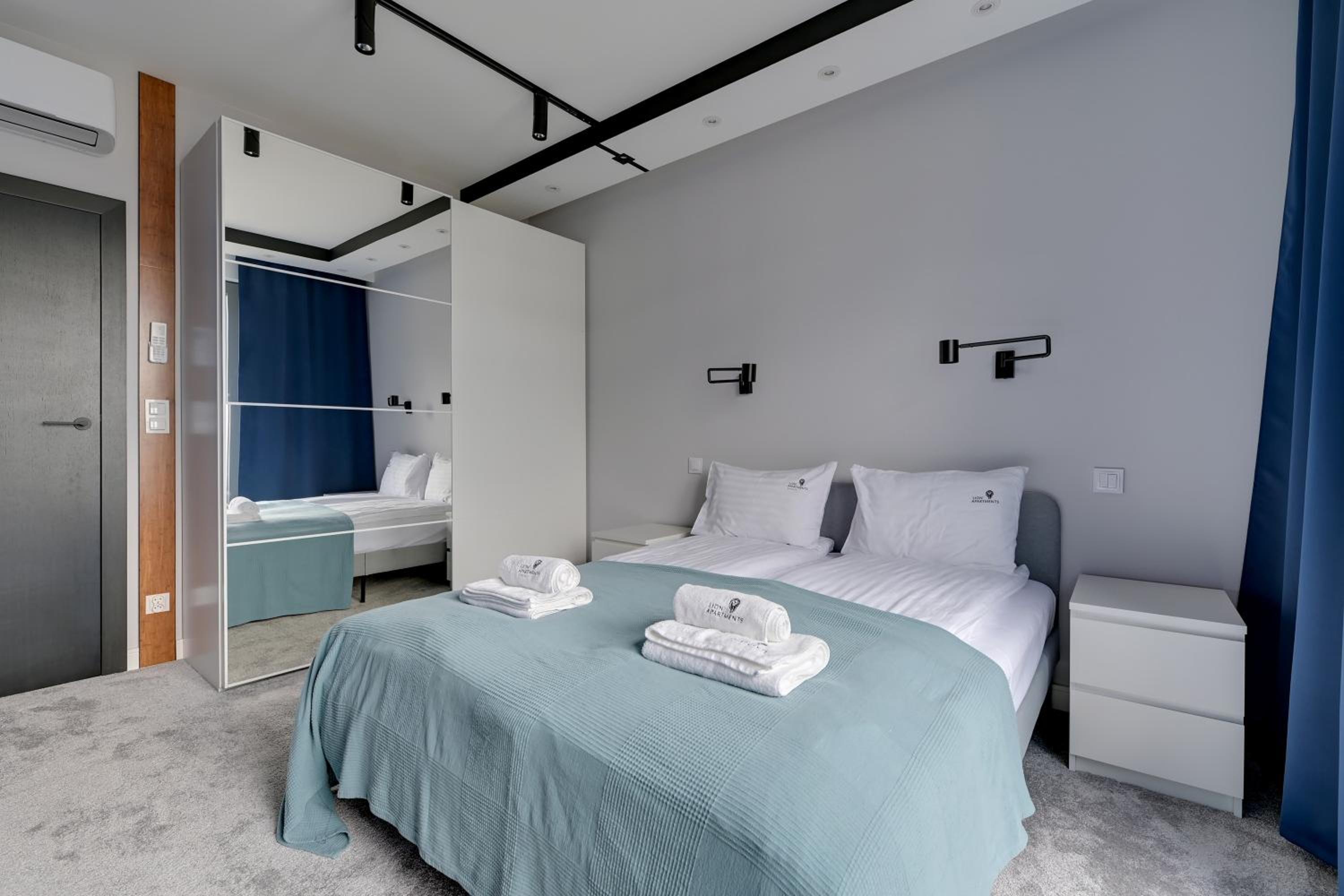 Plac Unii Gdynia Central by Lion Apartments