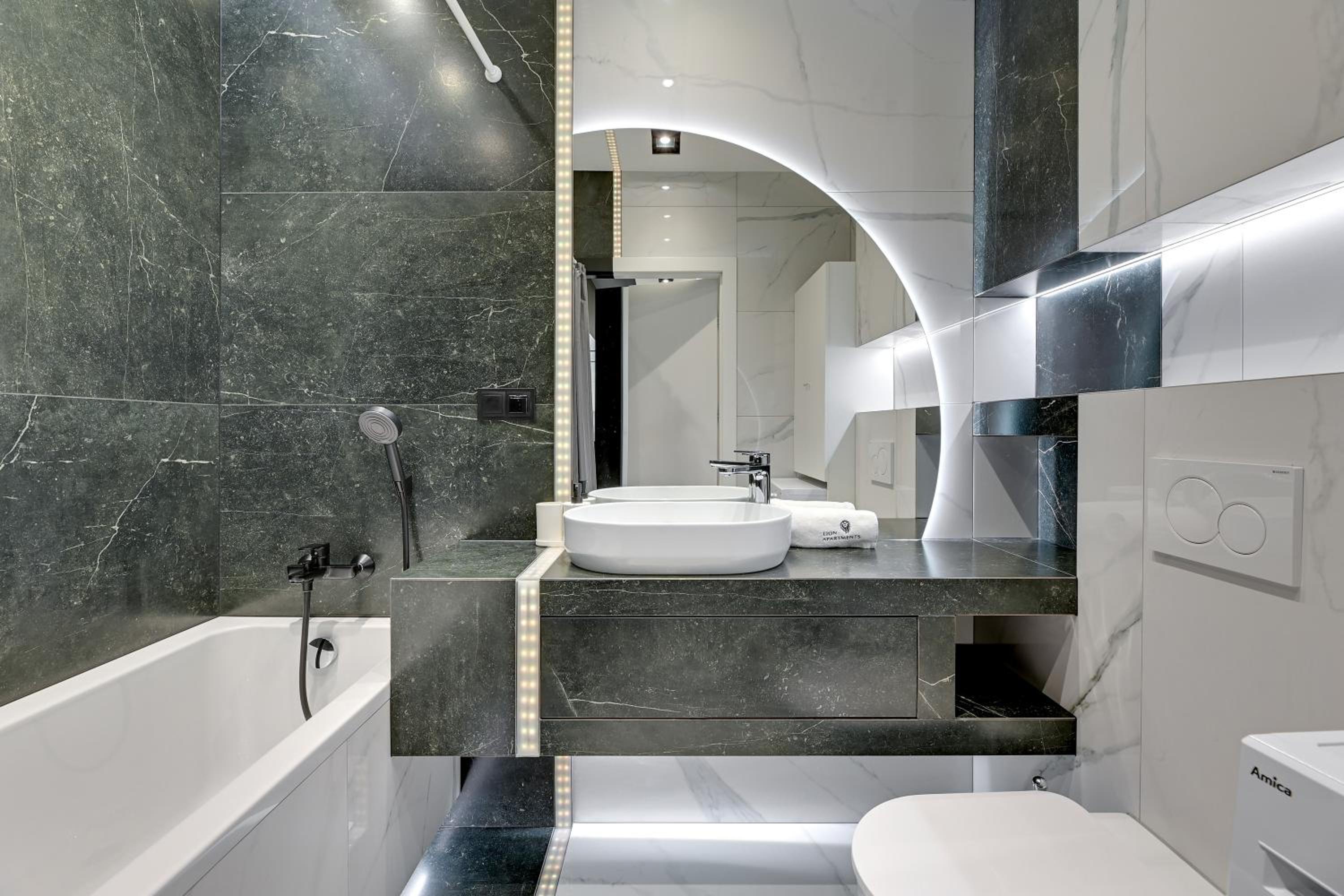 Plac Unii Gdynia Central by Lion Apartments