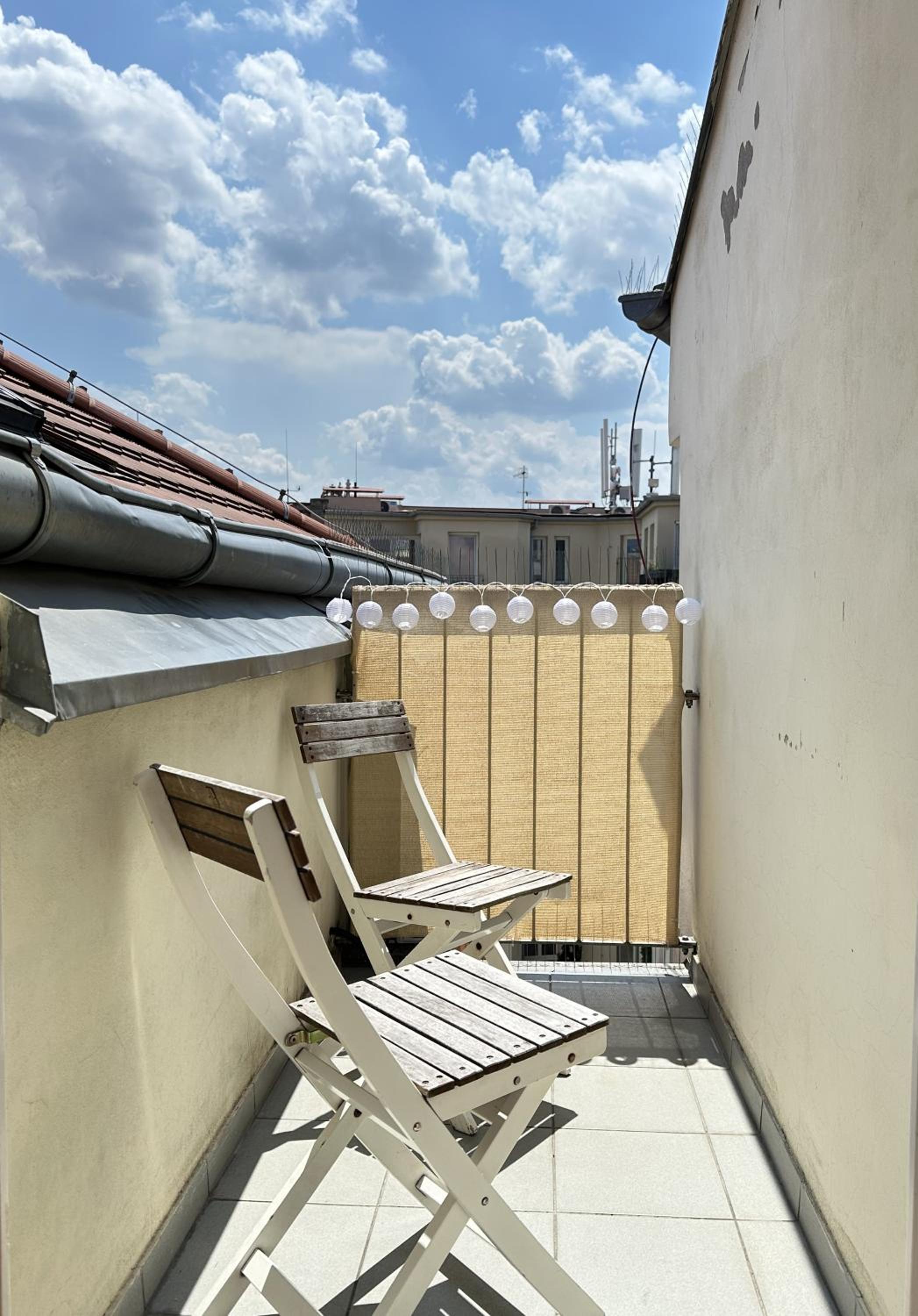 Melly Rooftop Apartment