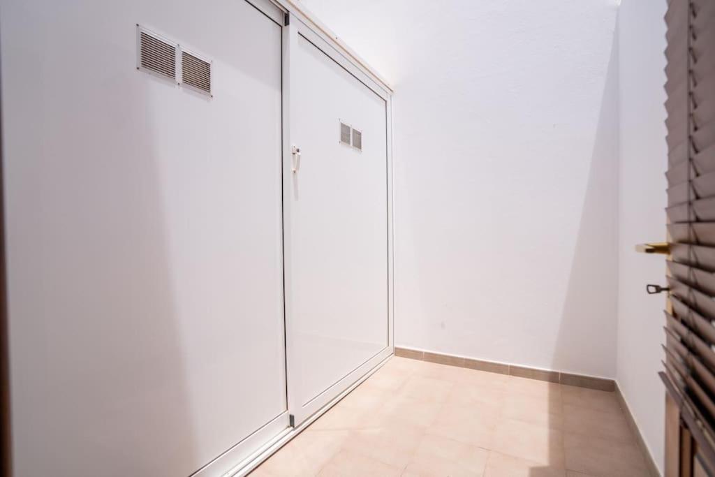 Beautiful Home in Lanzarote 5 mins from Marina view 3