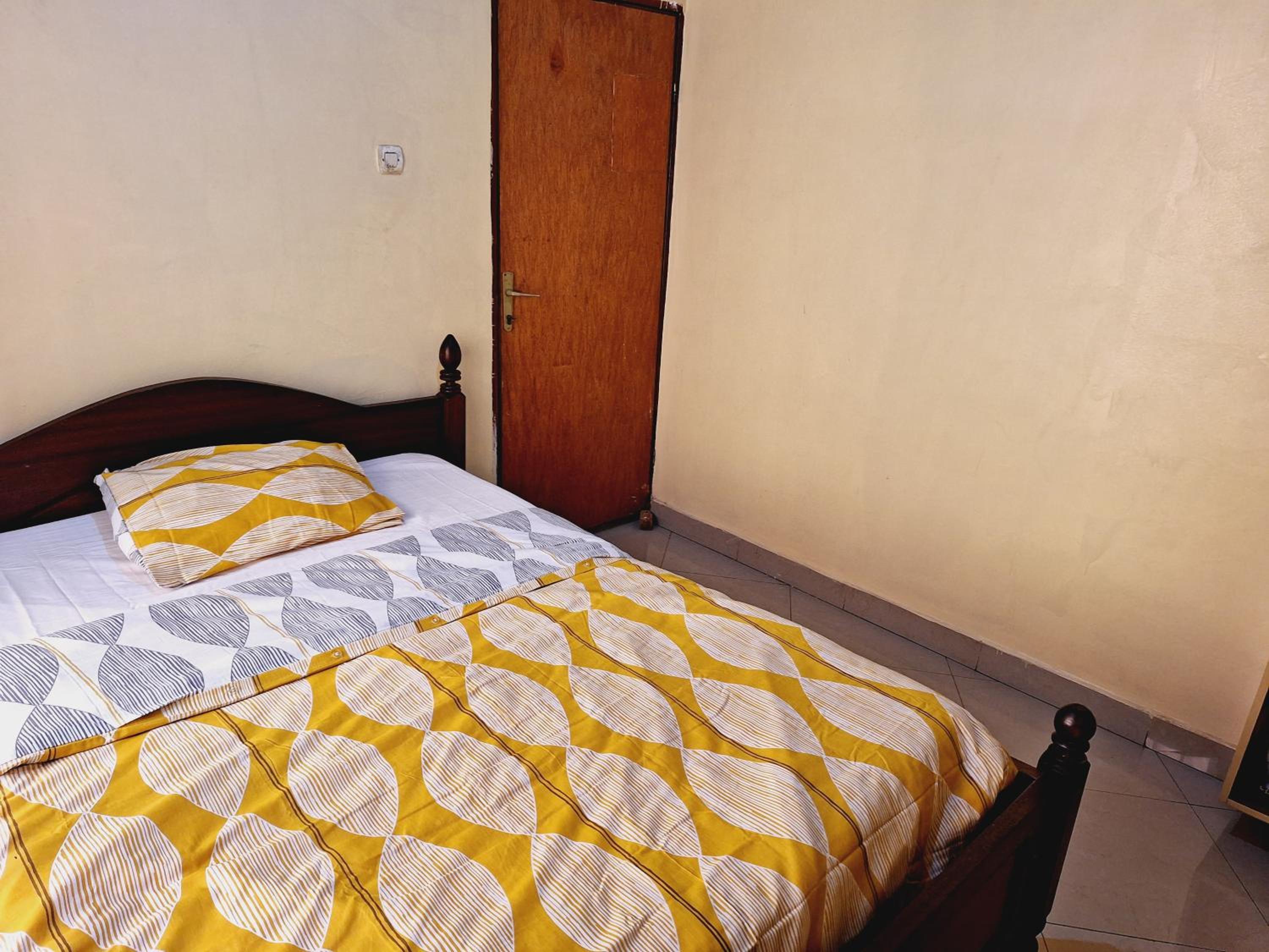 Nice and quiet studio in Niboye view 4