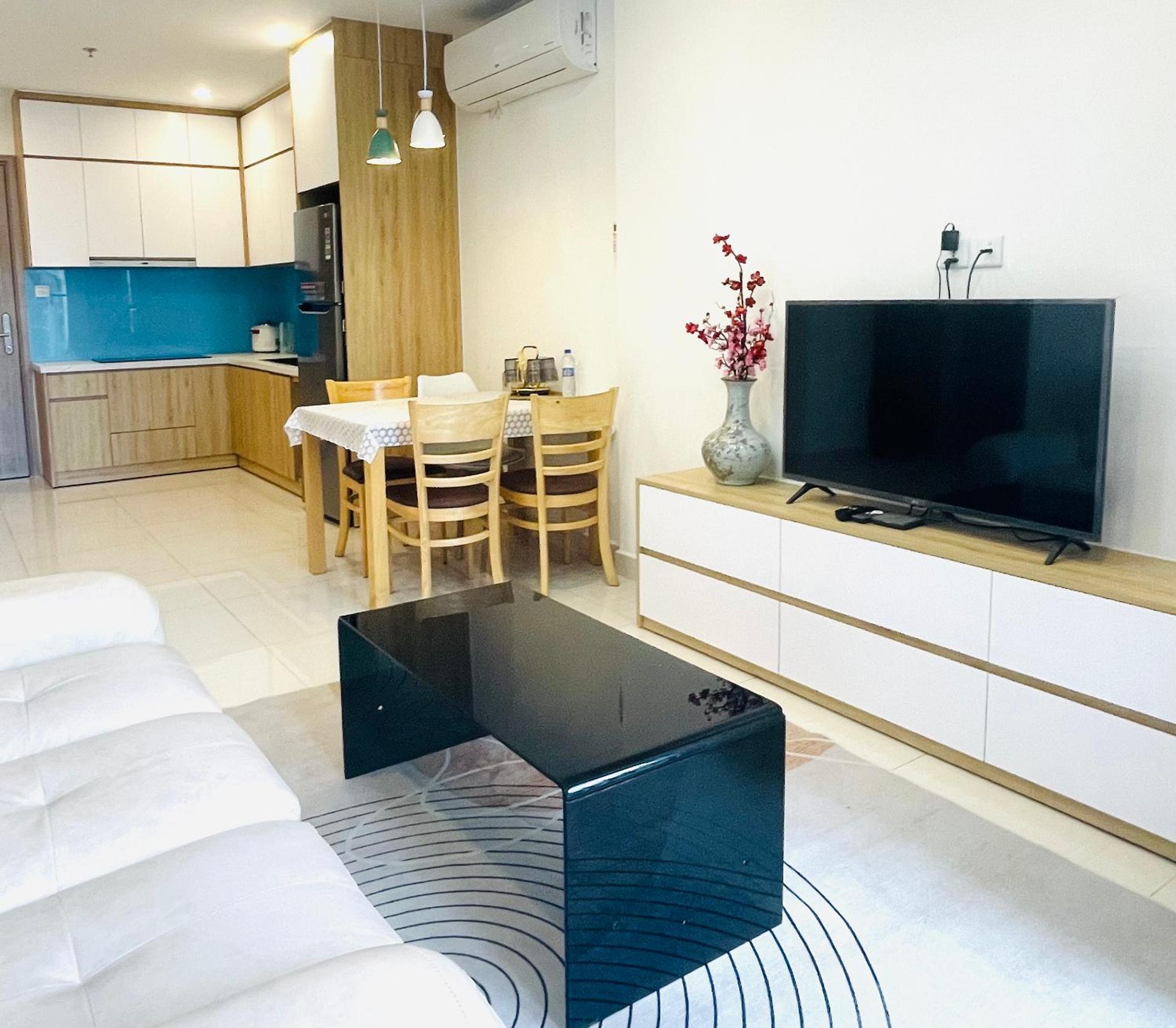 Căn hộ 2 phòng ngủ Vinhomes Grand Park, Hồ Chí Minh city view 3
