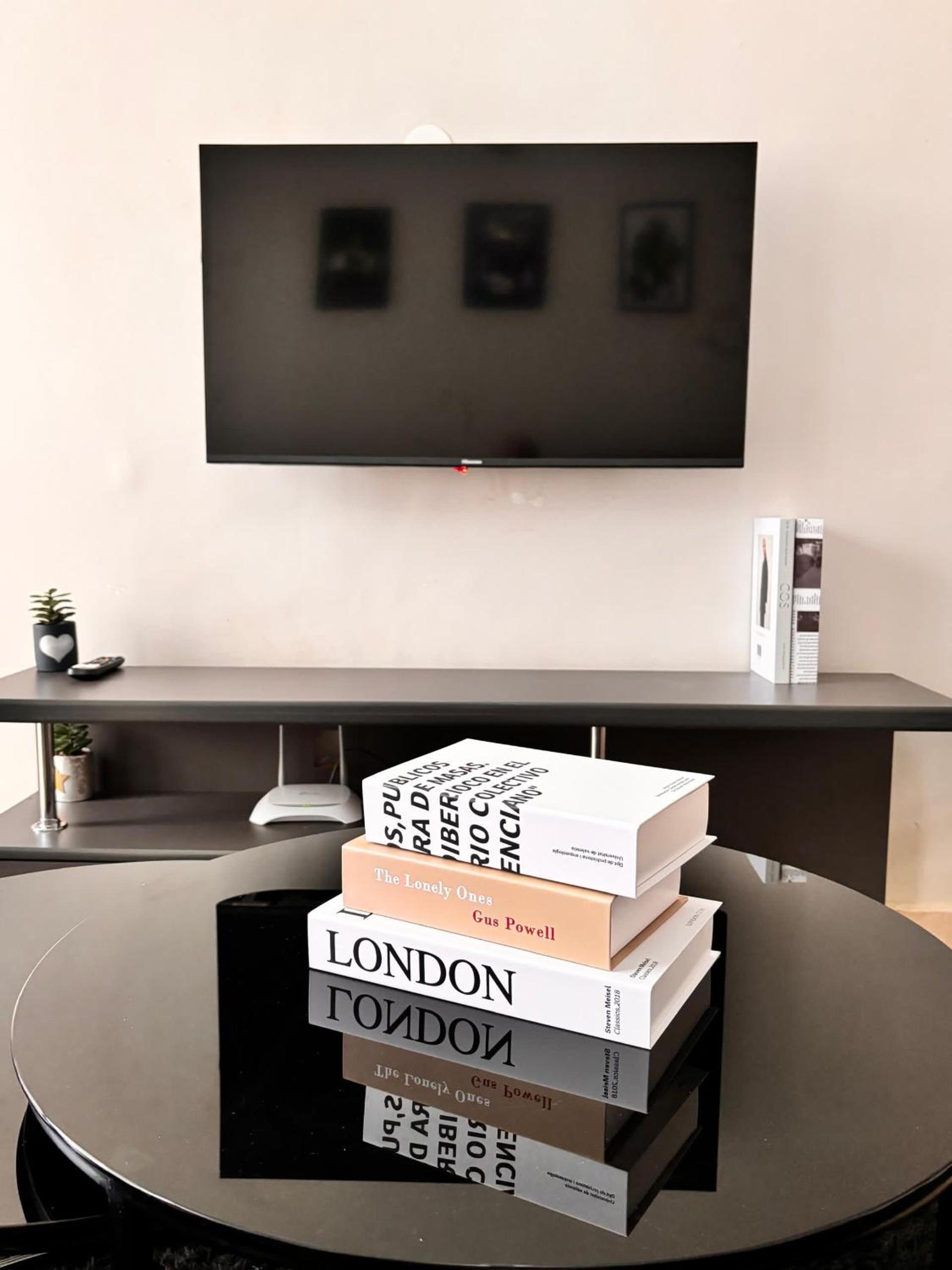 One bedroom Apartment