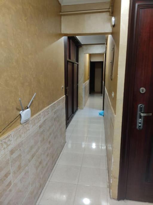 Doqi apartment 3 rooms 2 bathroom WiFi near Nile
