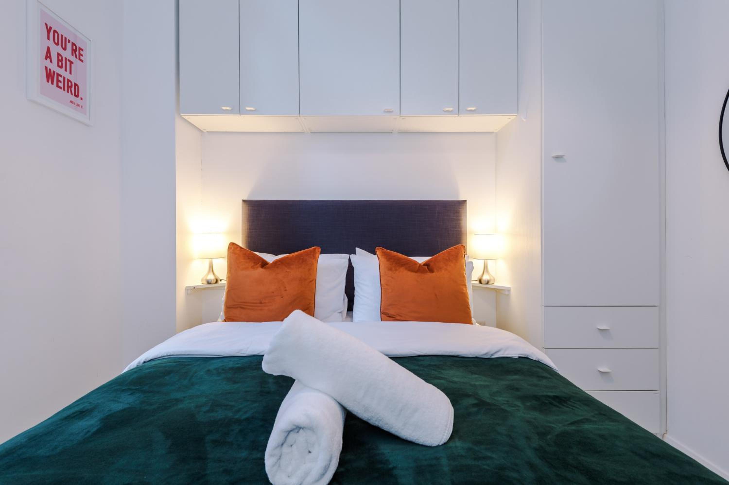2025 Traveler Award Winner - Gorgeous Central Flat in Leeds Ideal for Long Stay