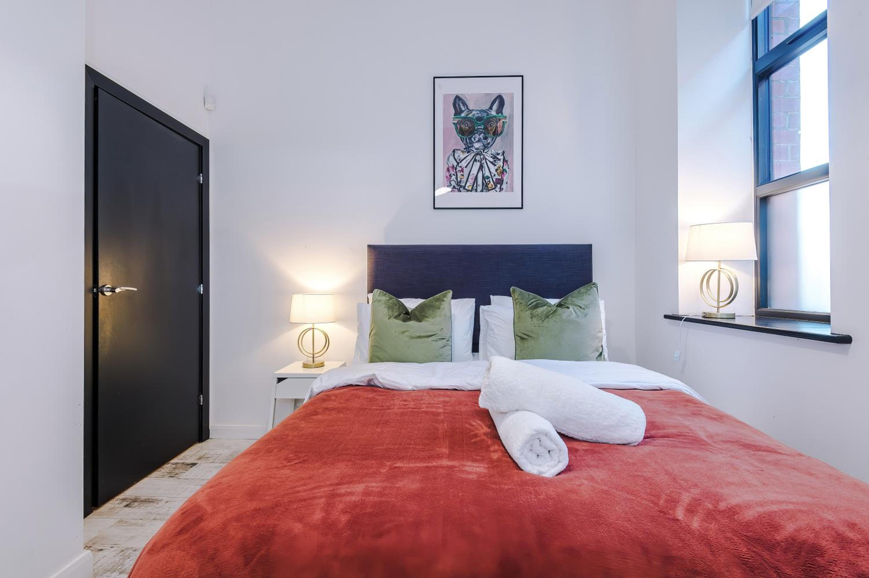 2025 Traveler Award Winner - Gorgeous Central Flat in Leeds Ideal for Long Stay