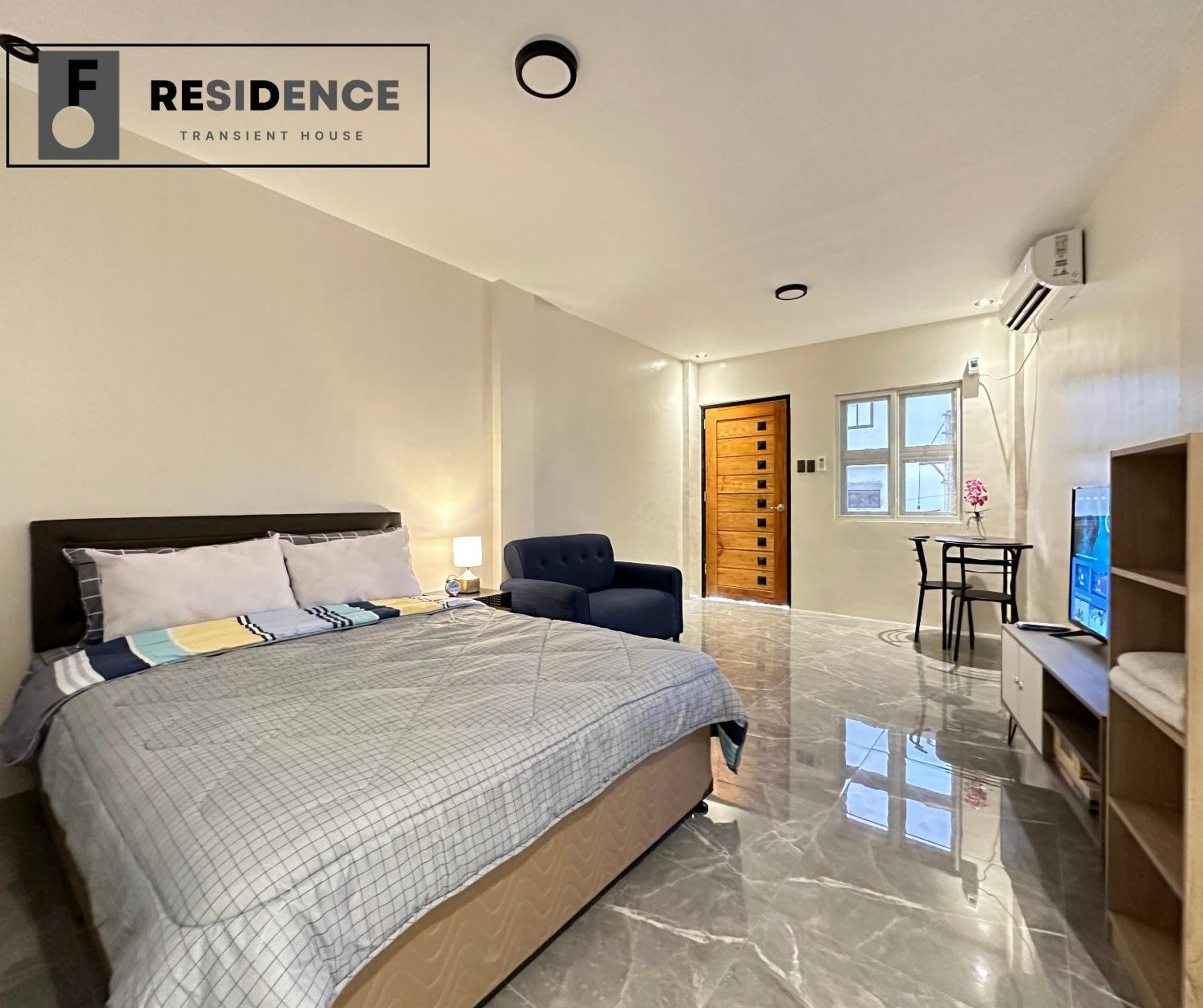 Photo 80