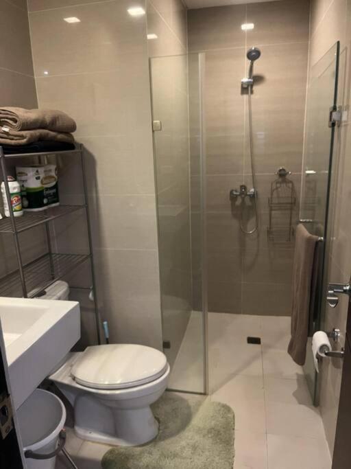 Studio 101 Cozy Apartment Near NAIA view 4