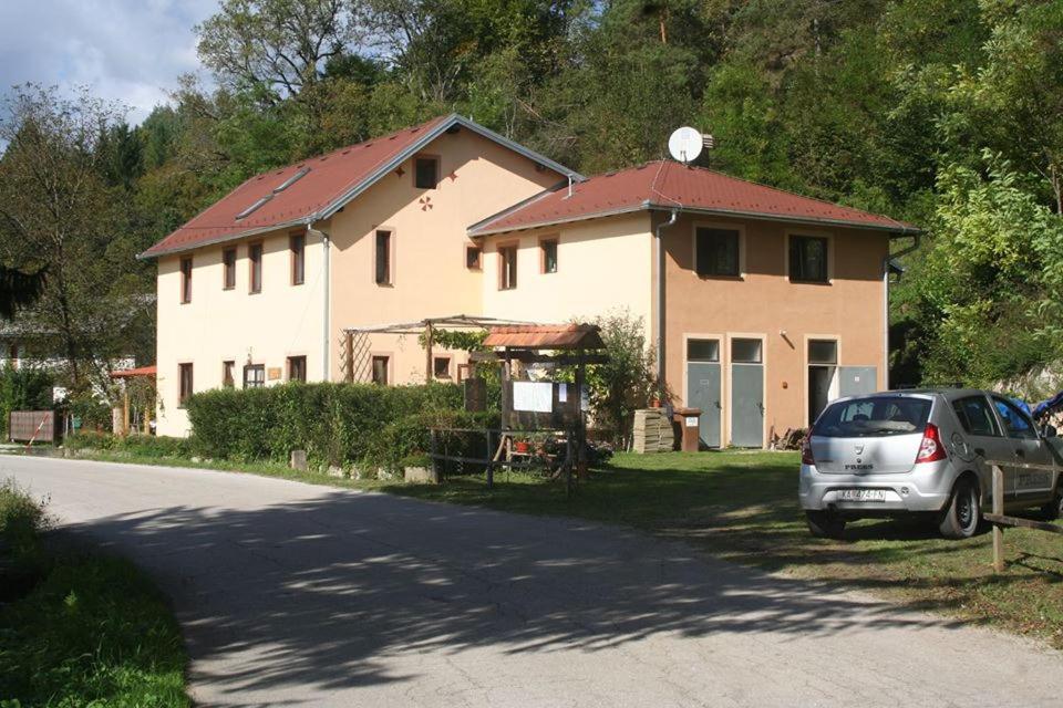 Photo 13