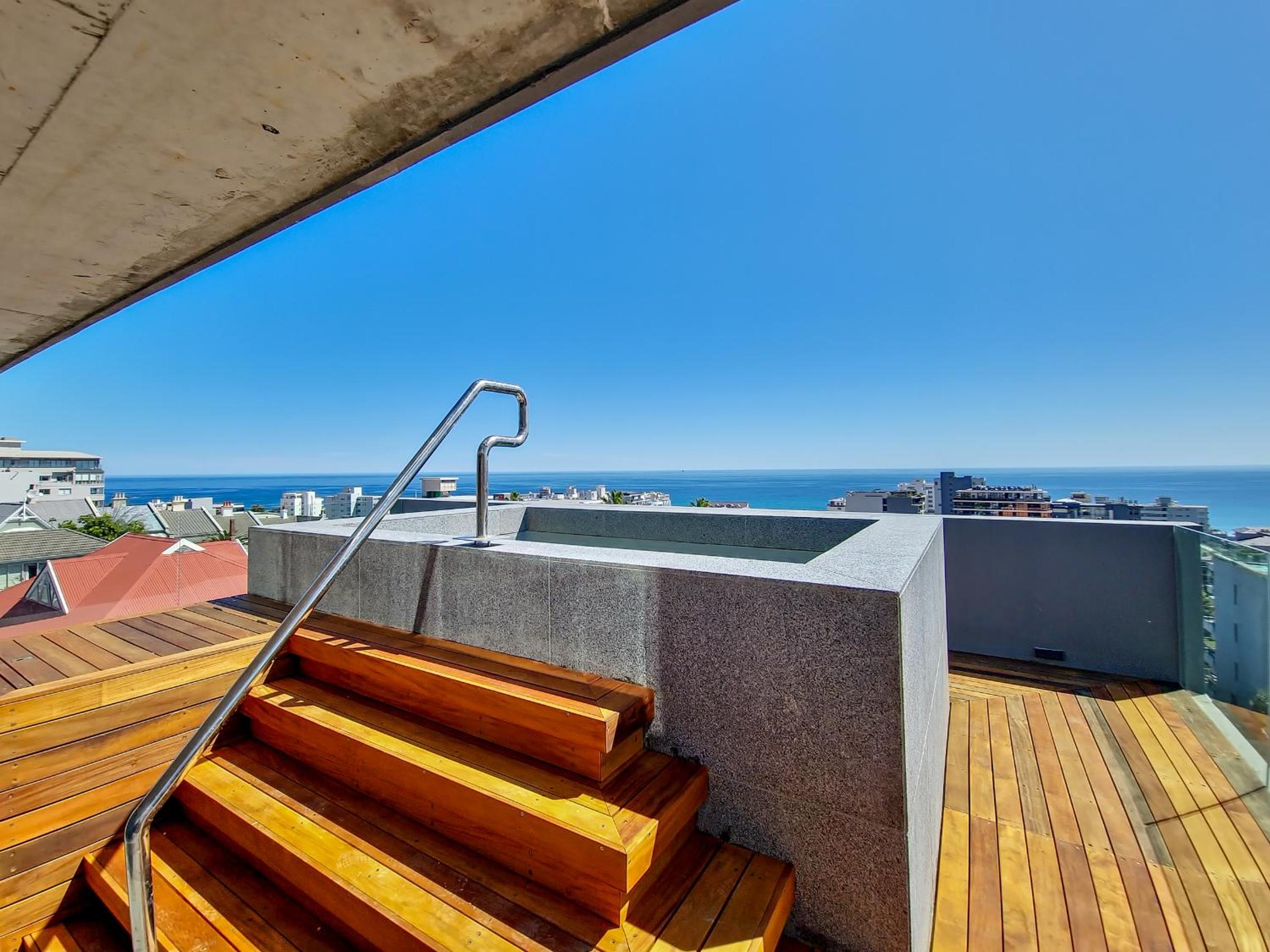 Beautiful Home, Perfect Location view 3