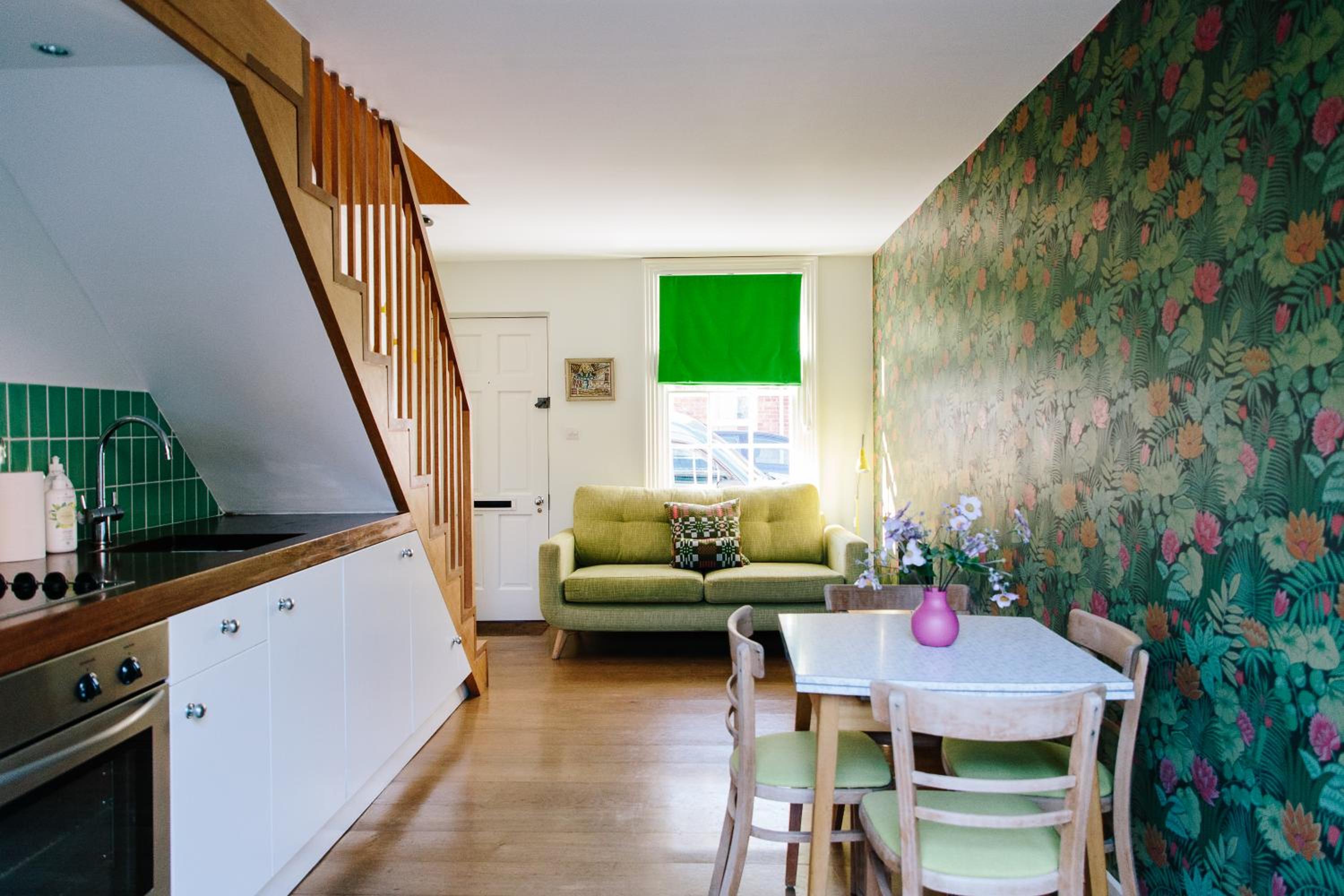 Oxford Vacations - Cute 1 bed Townhouse in Jericho - Property Image 1