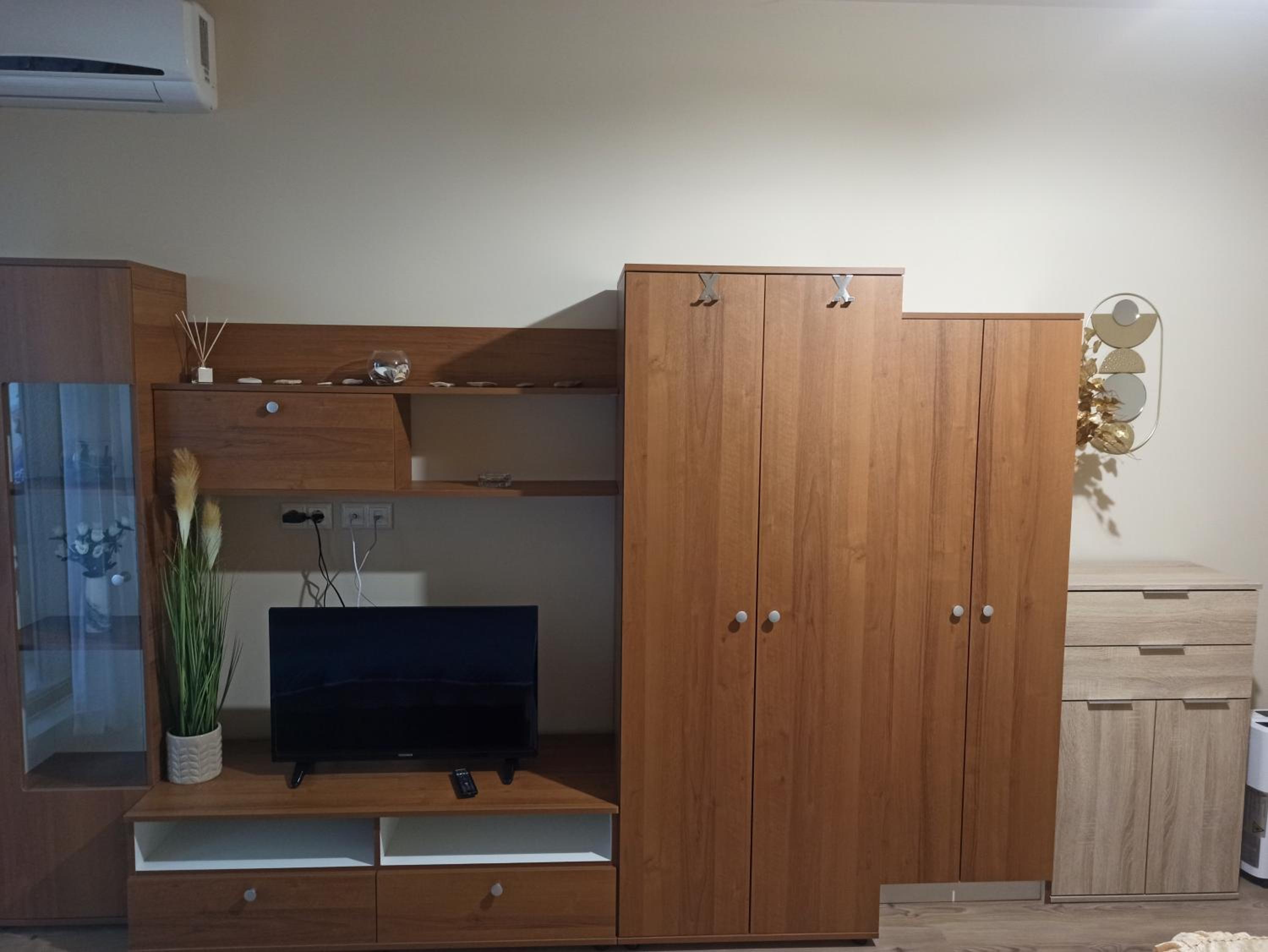 Argisht complex apart 208 Golden sands
