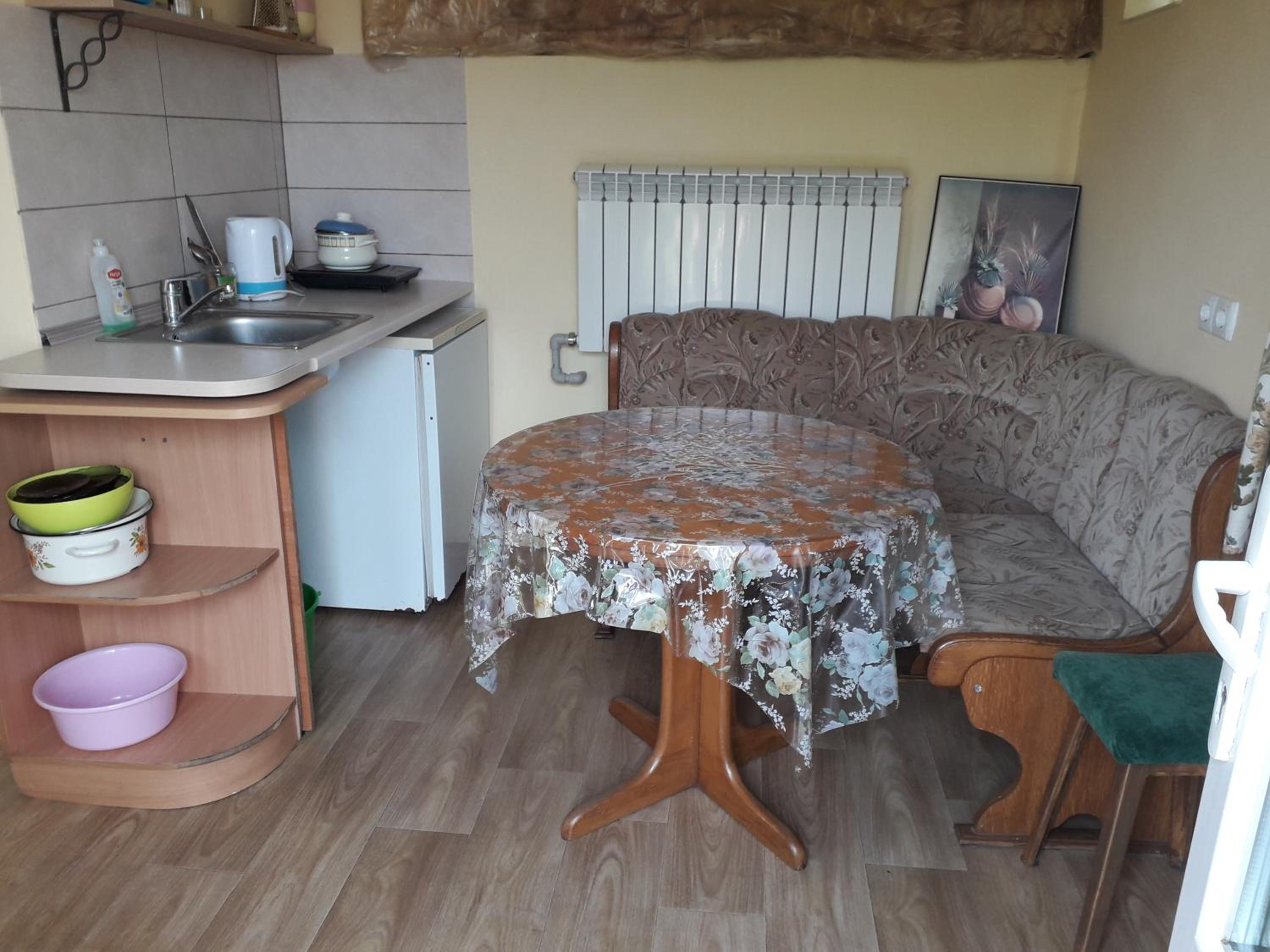 Apartment Vishnevyj Pereulok 15 view 3