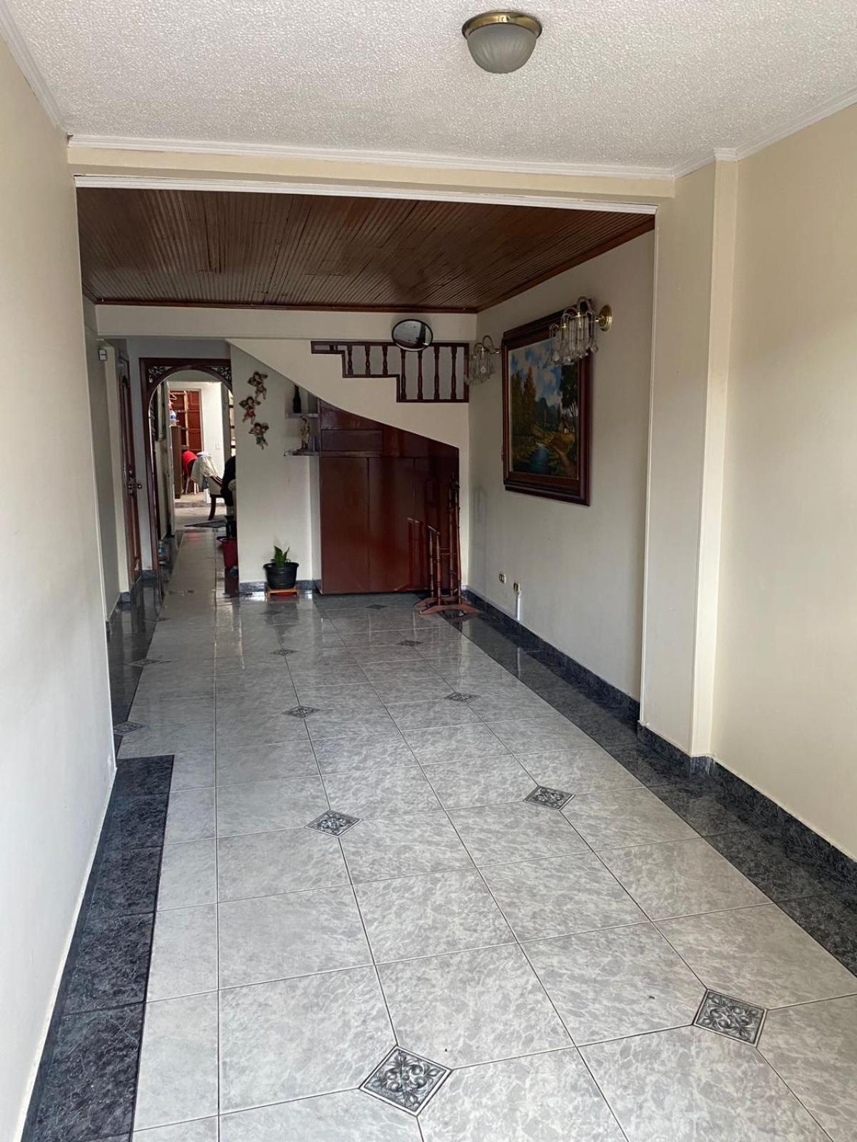 Hermosa casa con gran ubicación