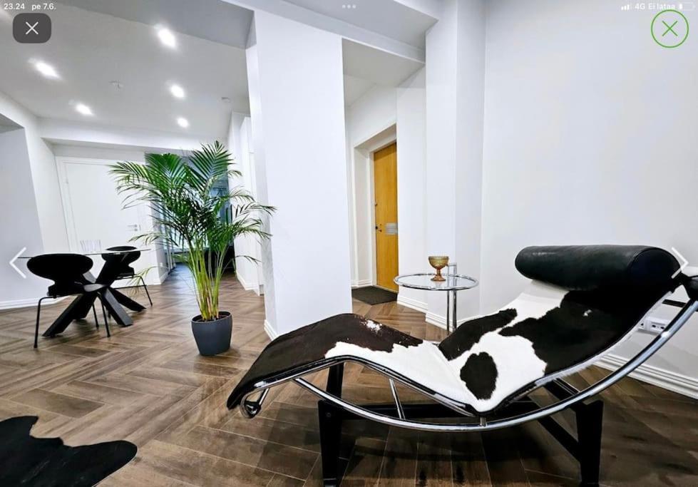 Unique apartment on the prestige address