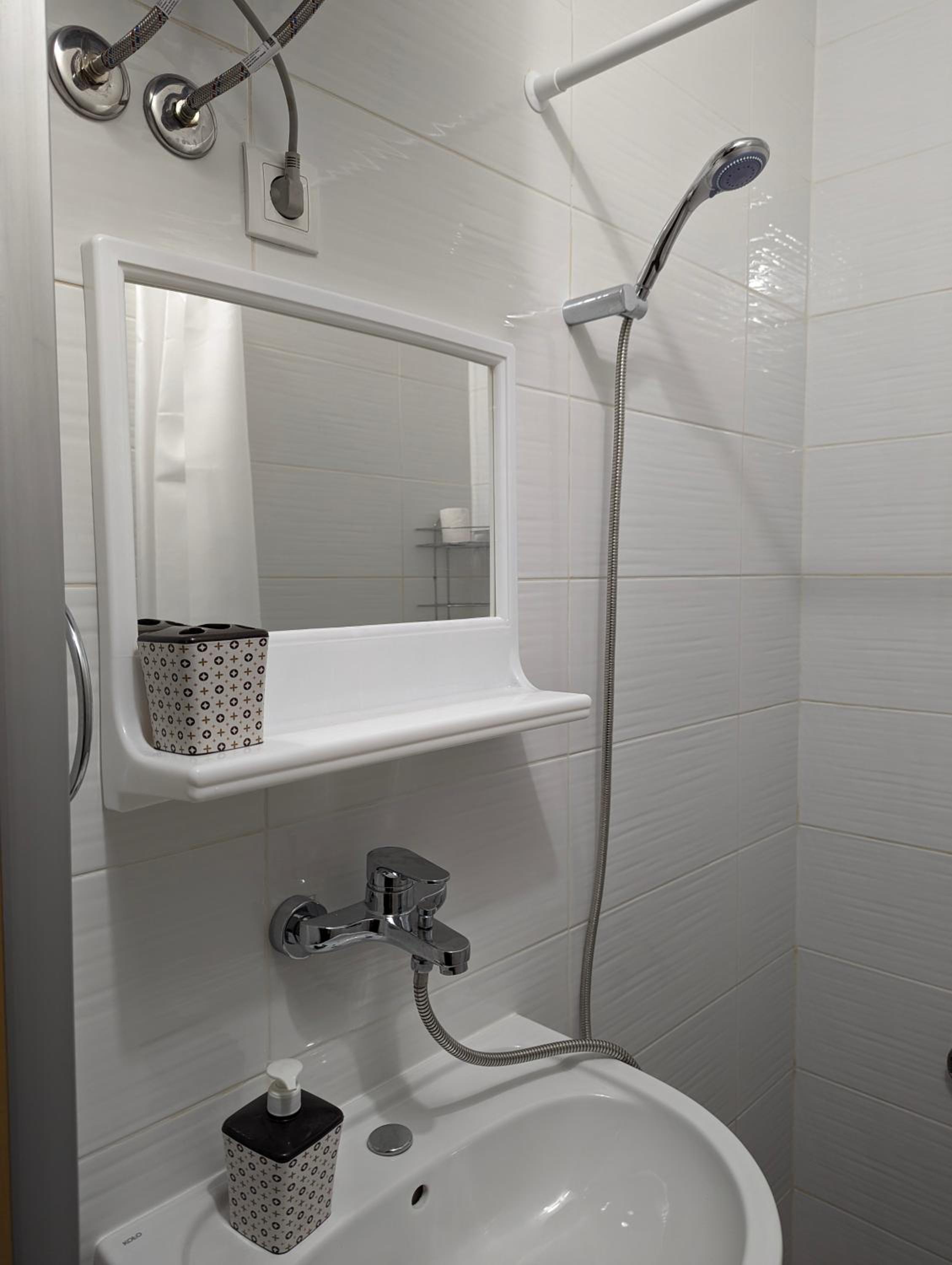 apartment near ohrid lake view 2