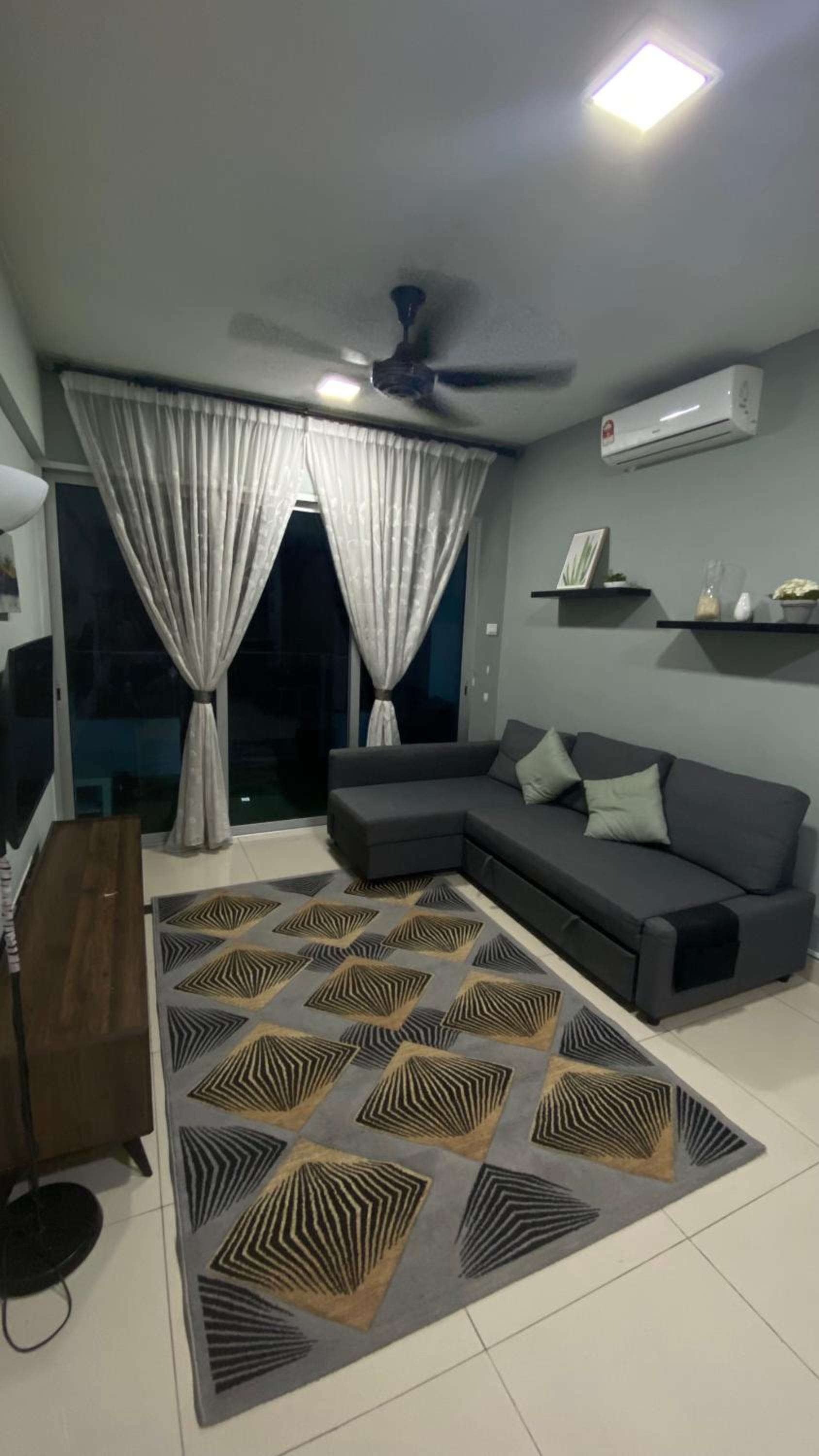 Homestay Ali near Bangi Wonderland and Bangi Convention Center photo 2