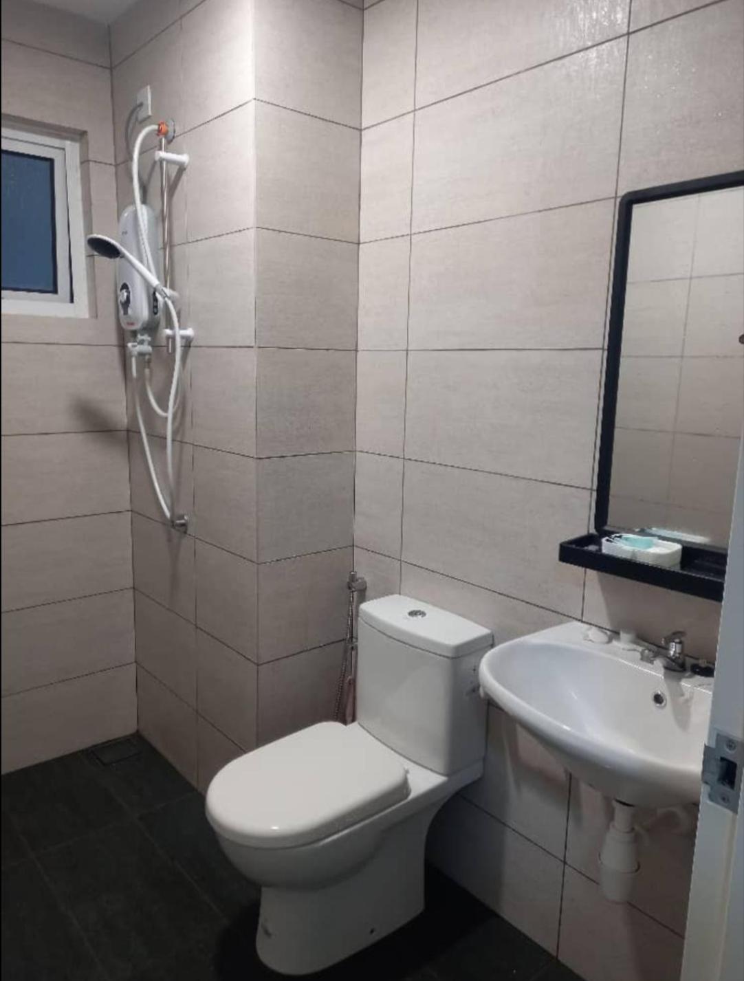Rental or homestay Aisya Kajang Bangi view 2