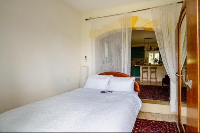 La Rustique Studio with a Spectacular View view 5