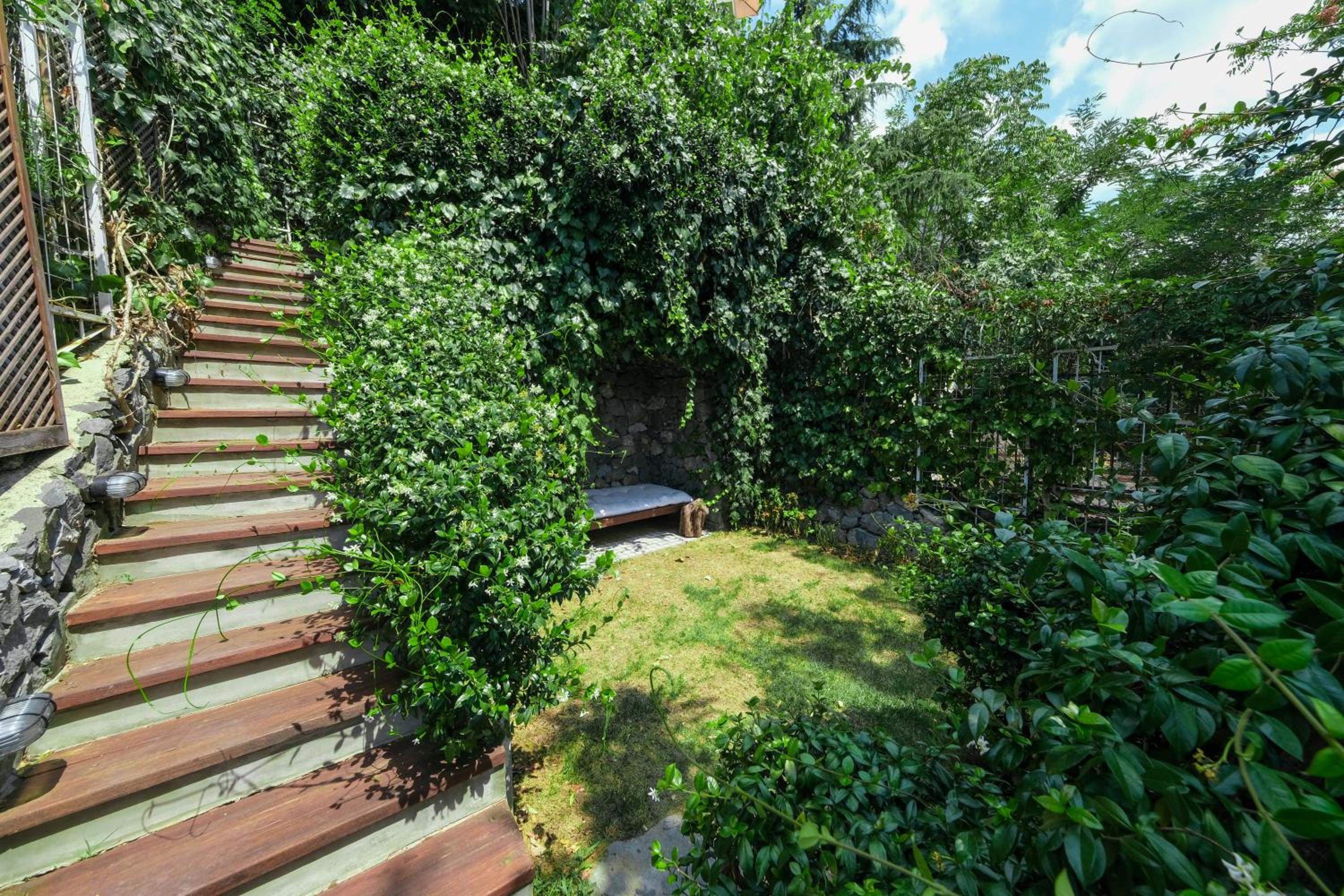 Maison Détroit Iconic 3Br Triplex with GREAT Views