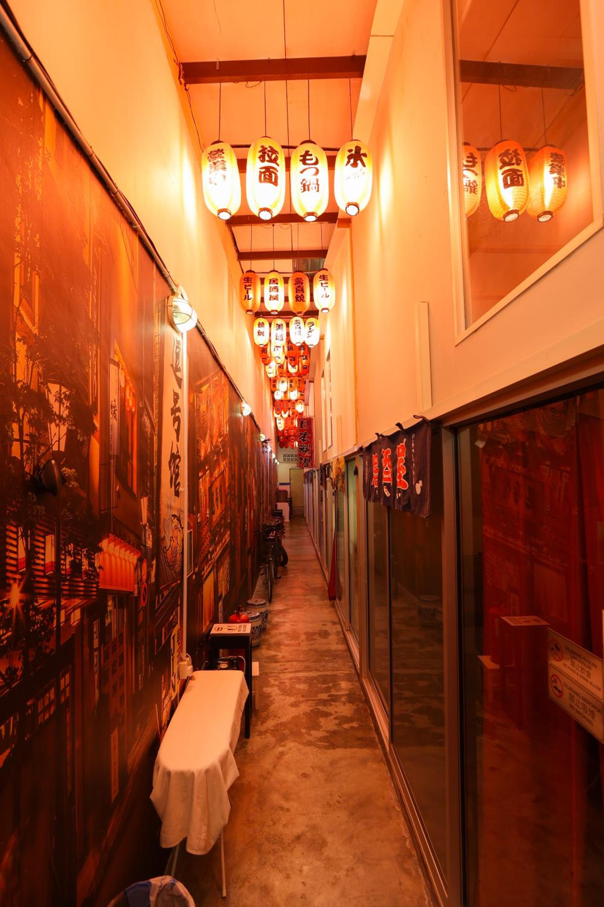 Dou Houz Georgetown photo 3