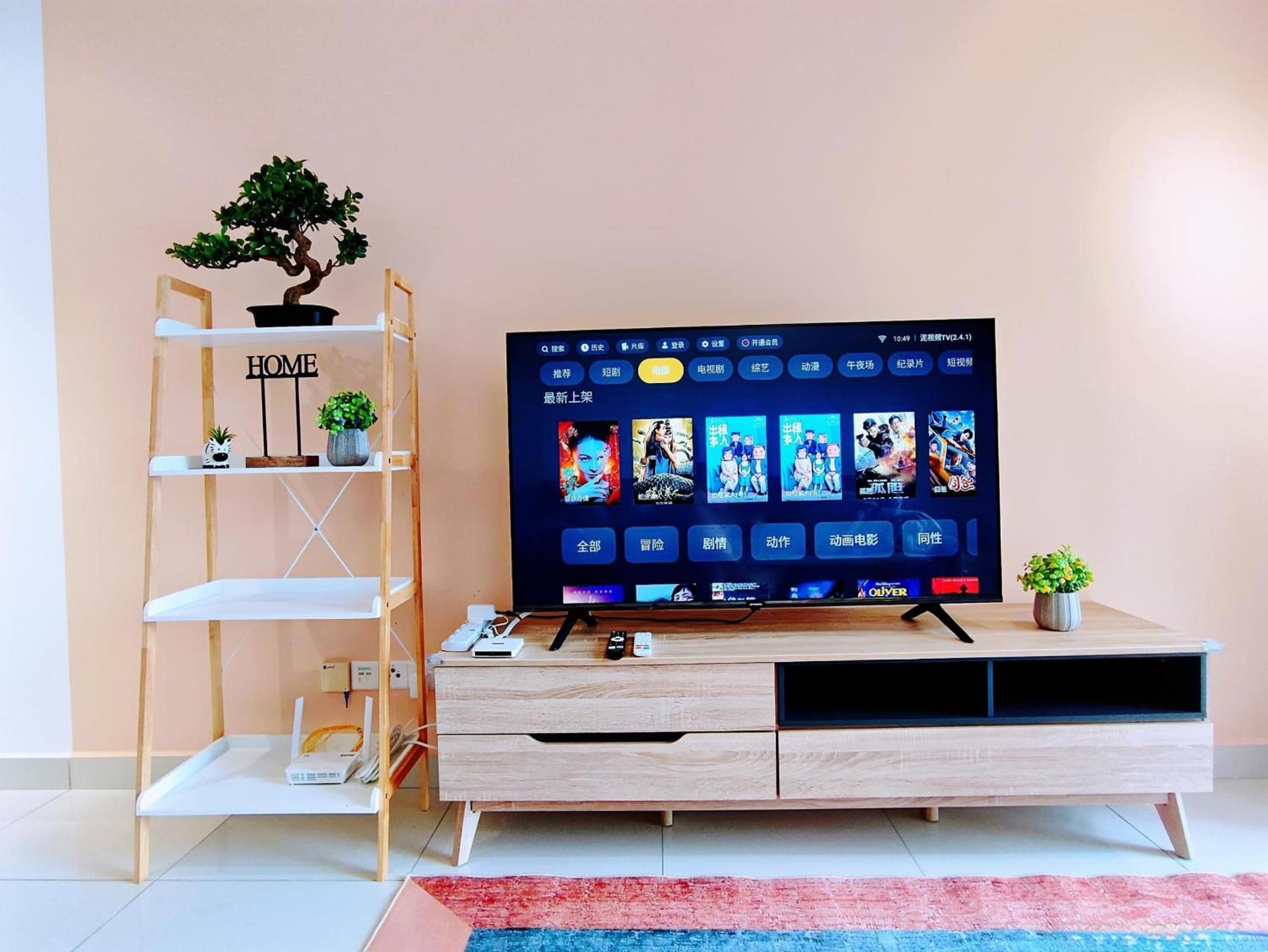 Near Mid valley old Klang Rd Kuala Lumpur 12pax