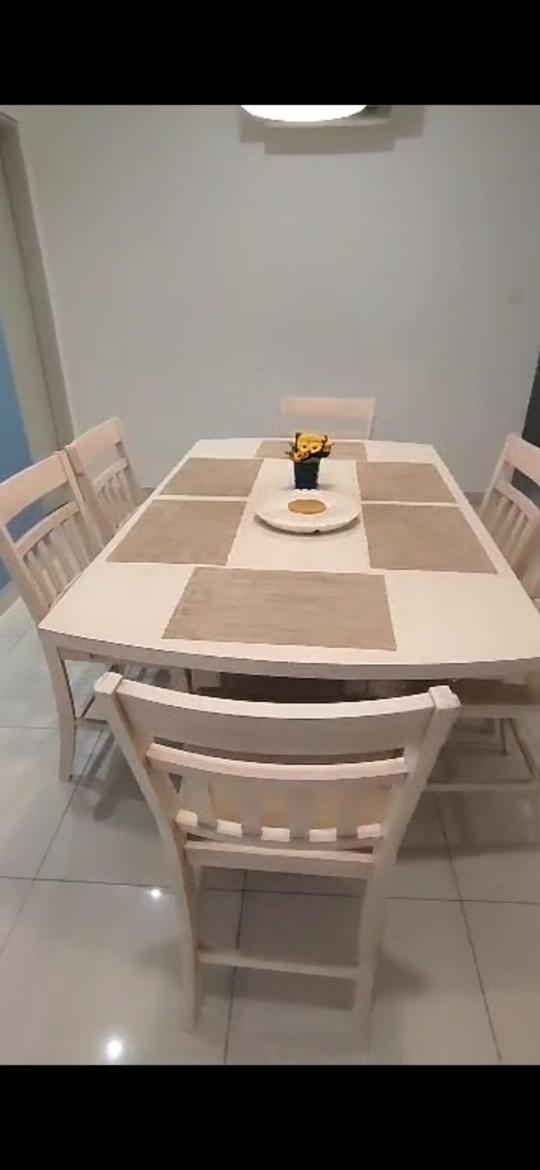 Near Mid valley old Klang Rd Kuala Lumpur 12pax