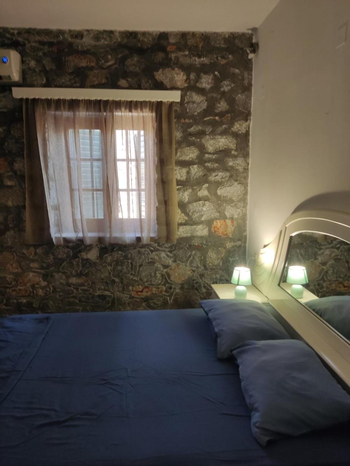 Terra Mani stone rental apartments