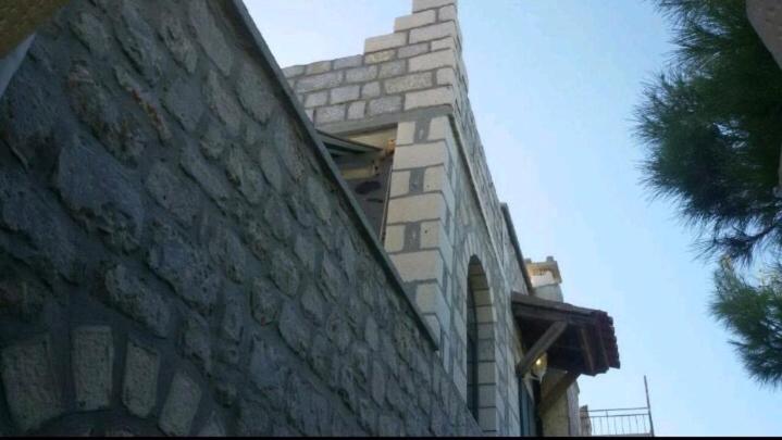 Terra Mani stone rental apartments