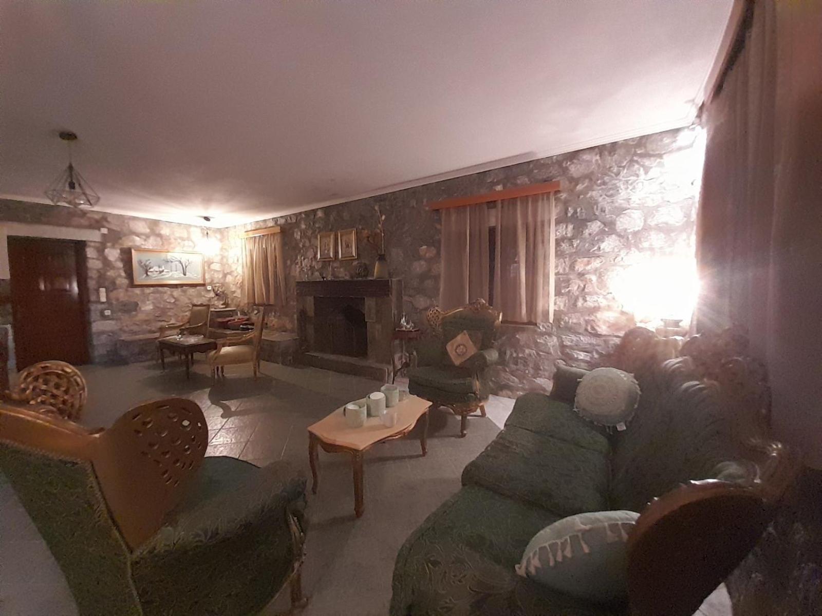 Terra Mani stone rental apartments