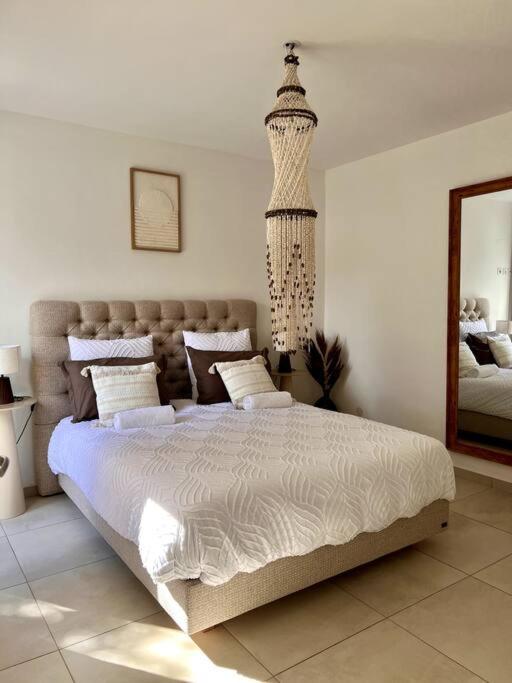 Le Mika House